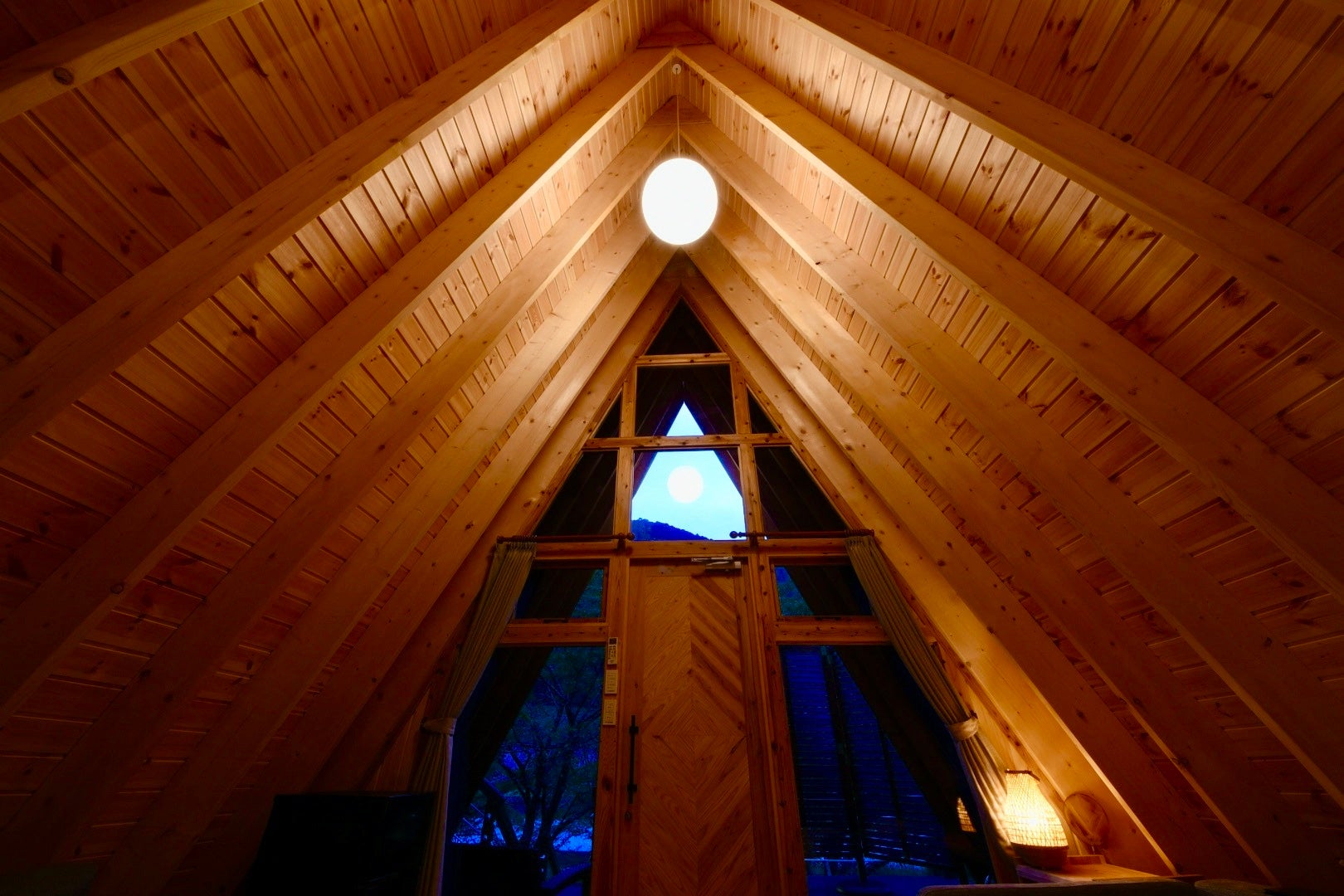 Angler's Base グランピングロッジ(Aフレーム)