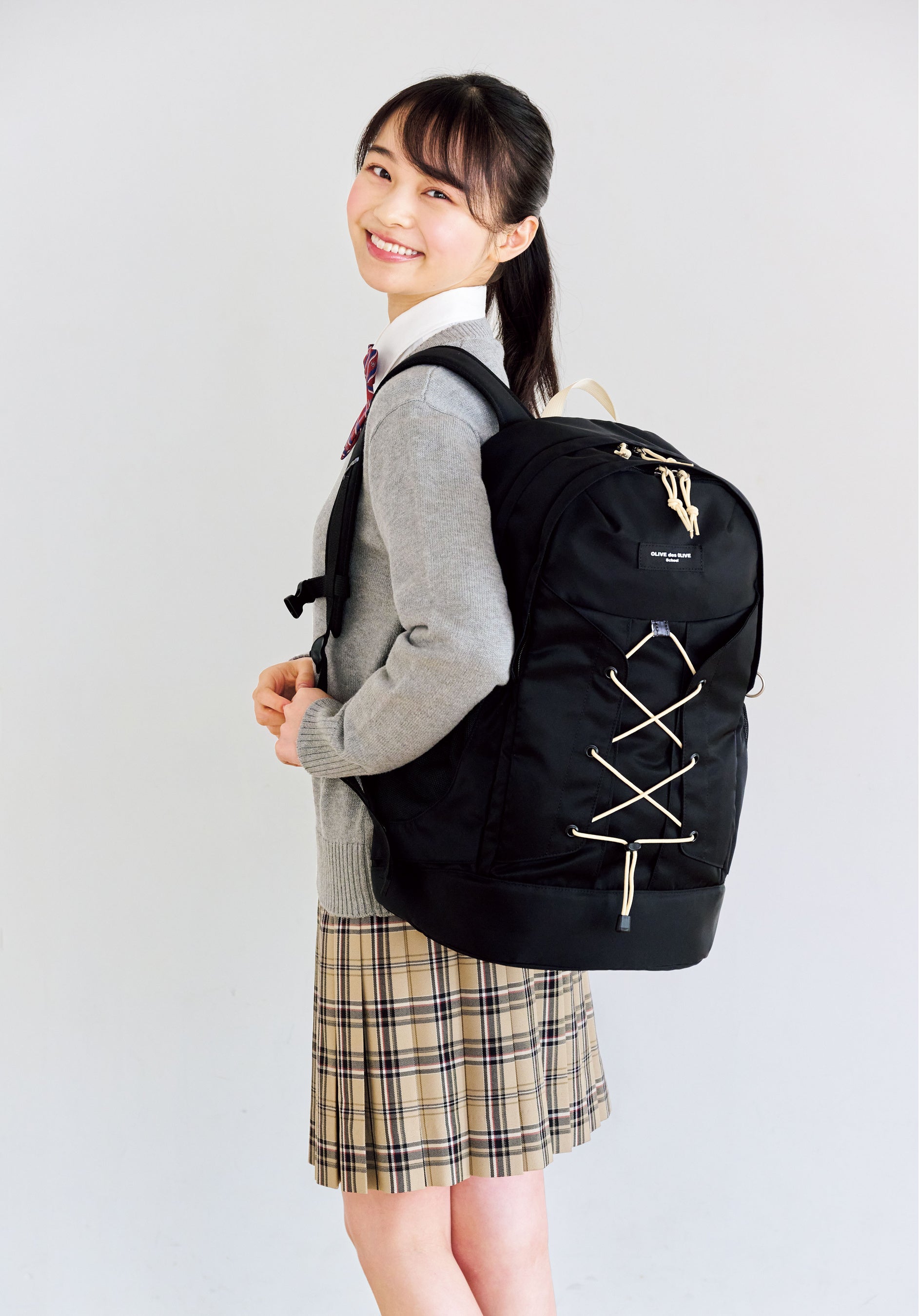 林芽亜里コラボリュック