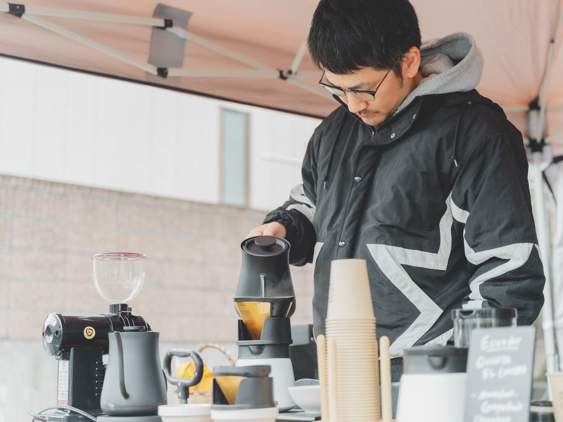 雨でもフリーコーヒーは開催しています