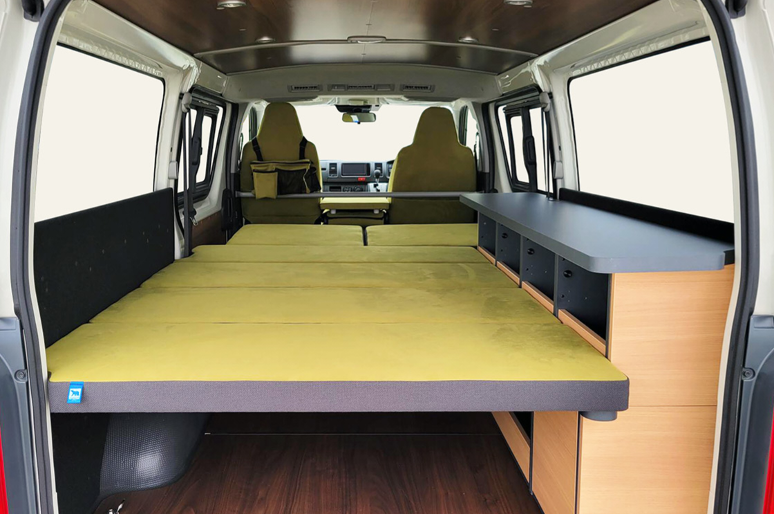 ベッドマット（標準仕様）※写真はOPのセカンドシート追加マット使用時