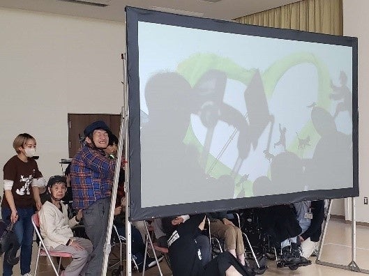 影絵ワークショップの様子