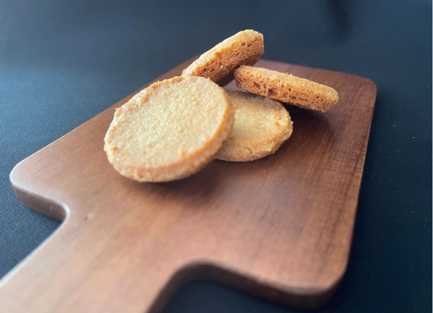 口の中でバラけすぎないのが特徴です