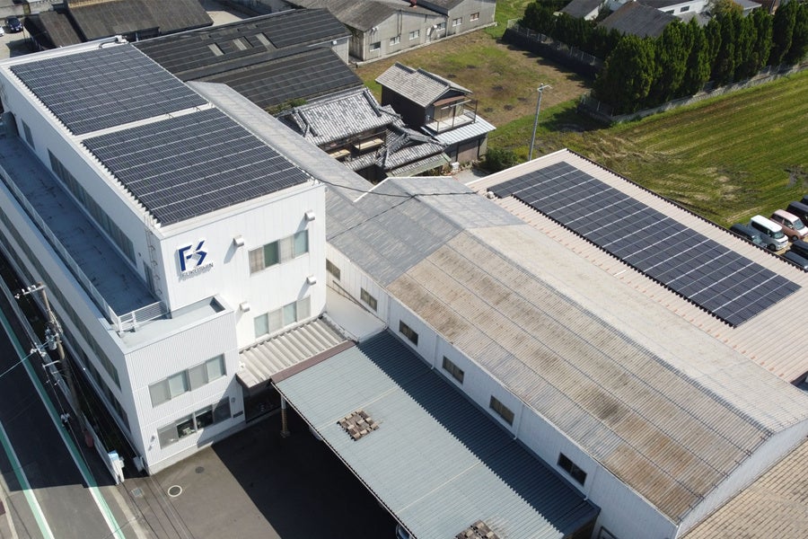 太陽光発電システム全景