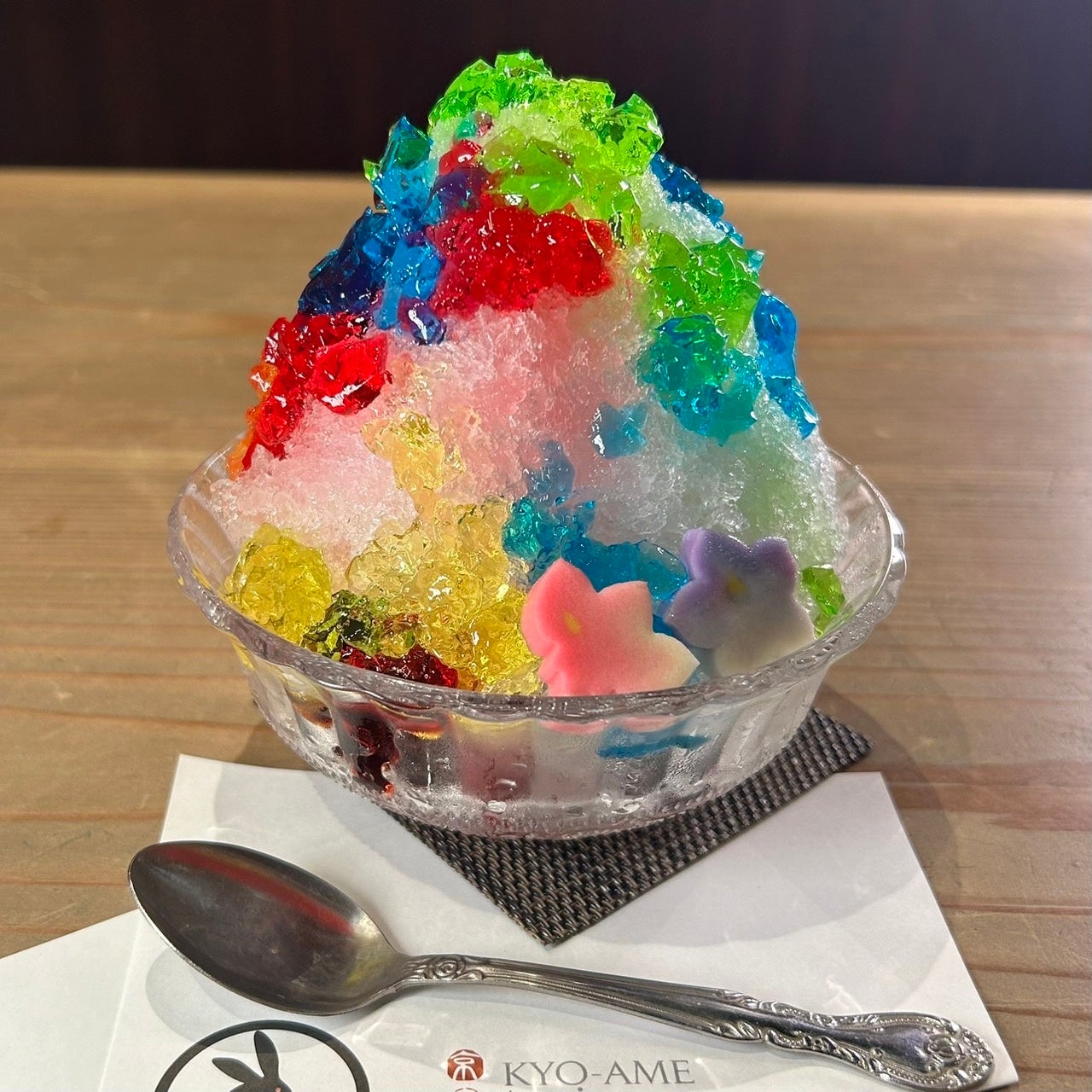 花摘図氷 880円（税込）