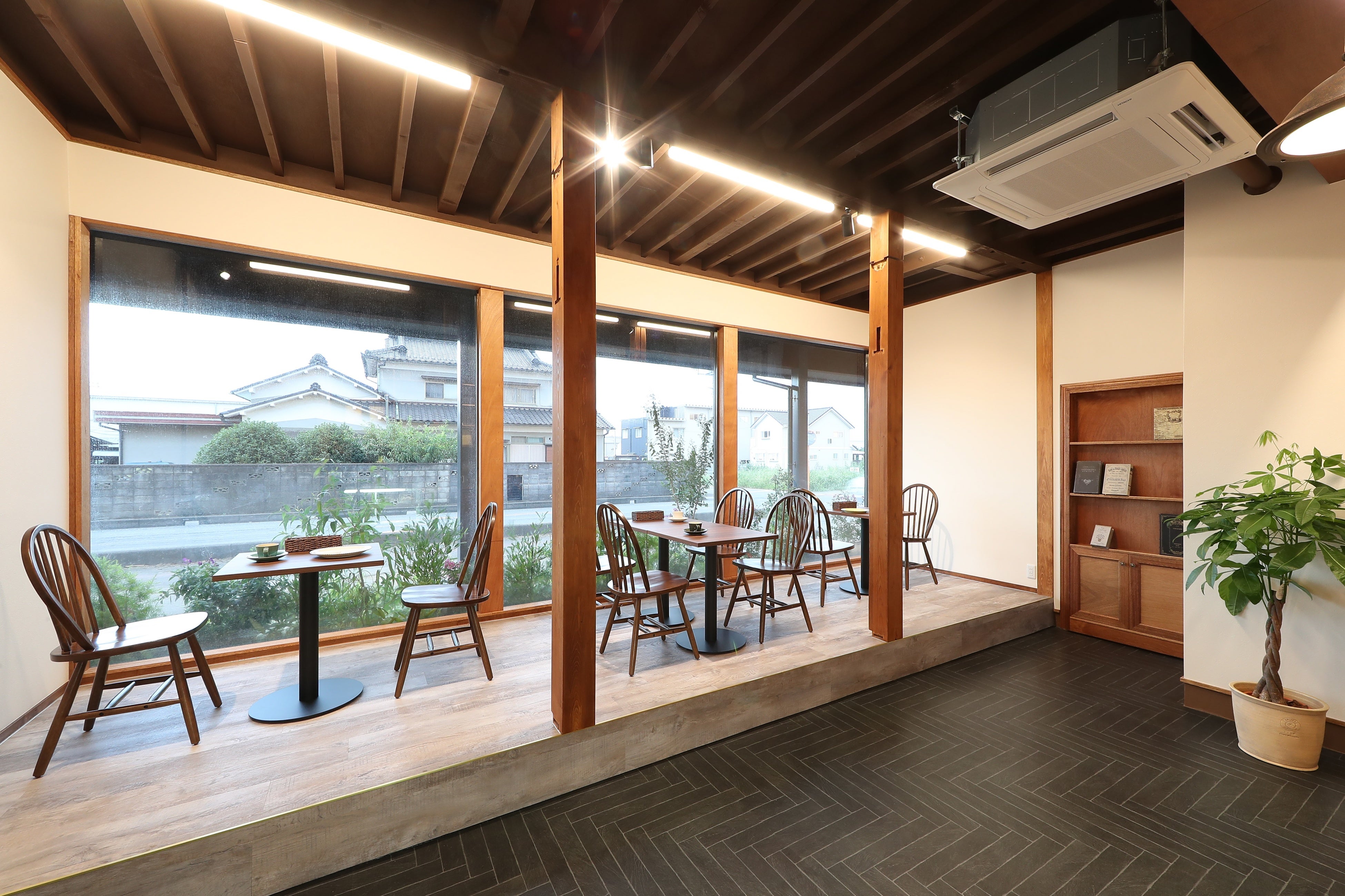 店内カフェスペース