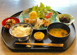 週末カフェの発酵食品を使ったランチ「百年ごはん」