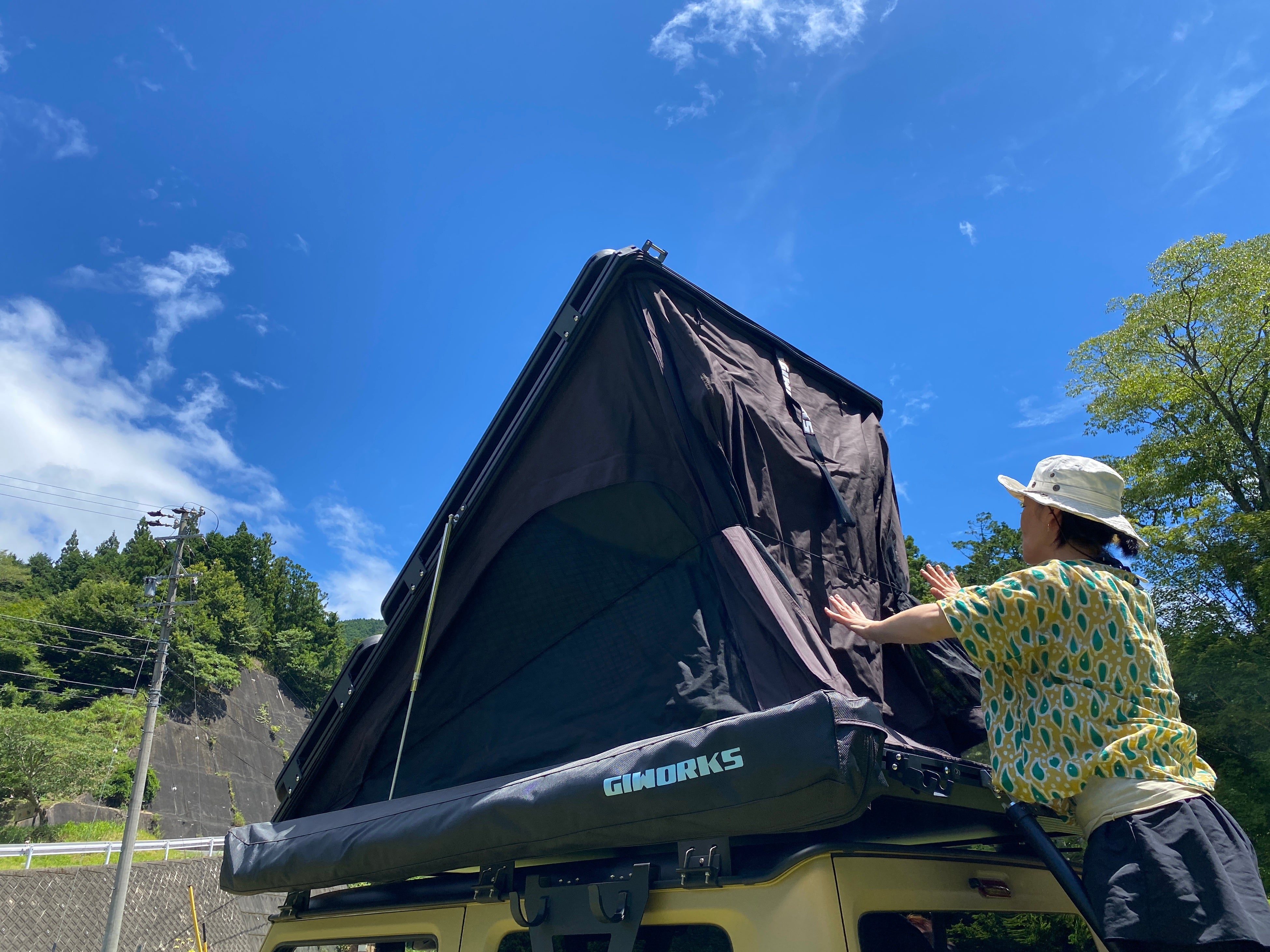 女子ひとりでも慣れると２分くらいで組み立て完了！