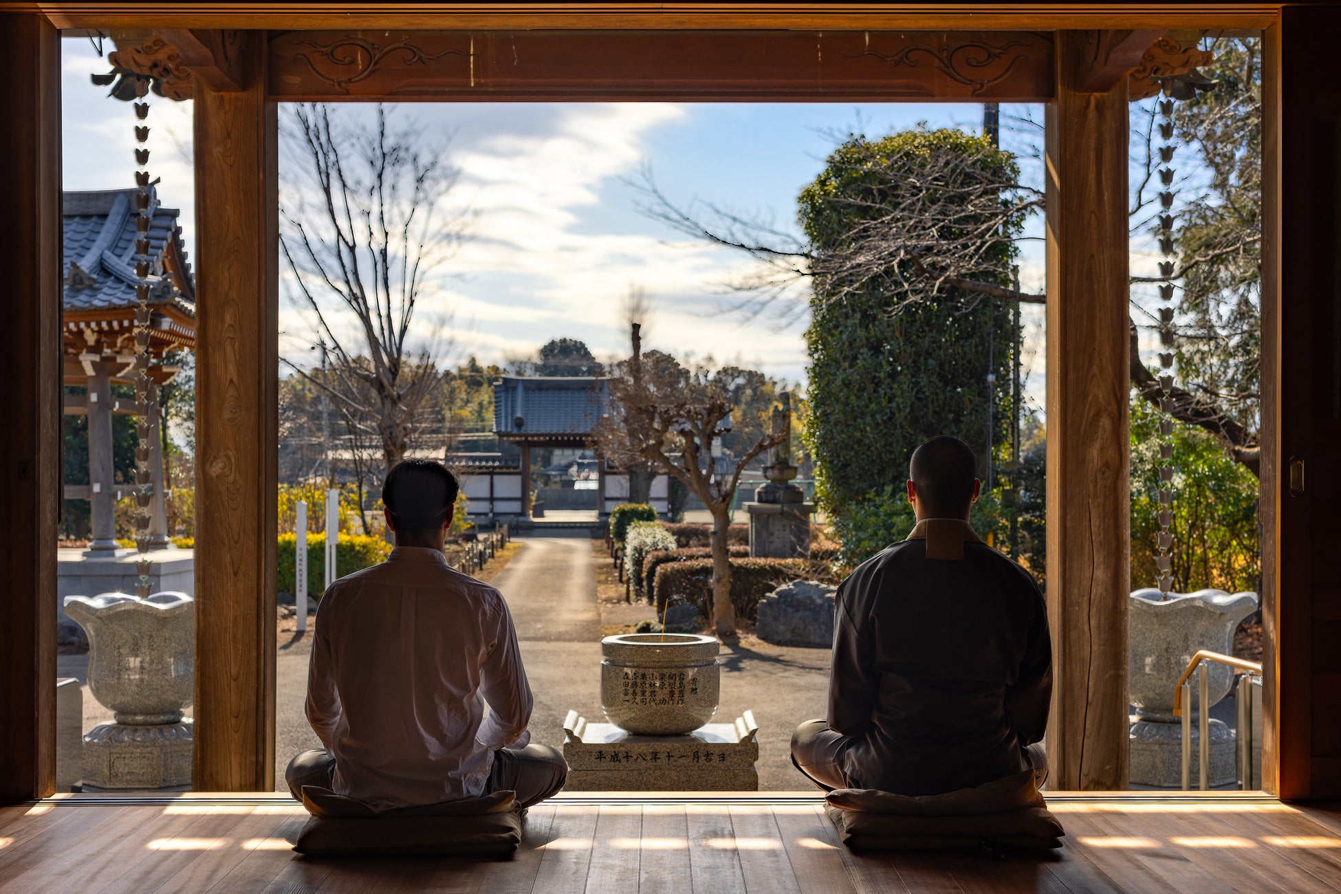 「TEMPLE STAY ZENSŌ」では、すぐ隣に位置する宝林寺にて坐禅も可能(要予約)