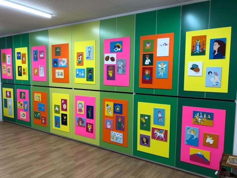 姉妹で創るコラボアート展覧会の様子