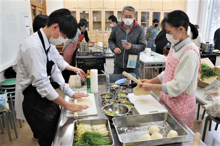 2022年11月、同コンテストの優秀作品に選ばれたレシピを実際に作って試食するイベントが開催された