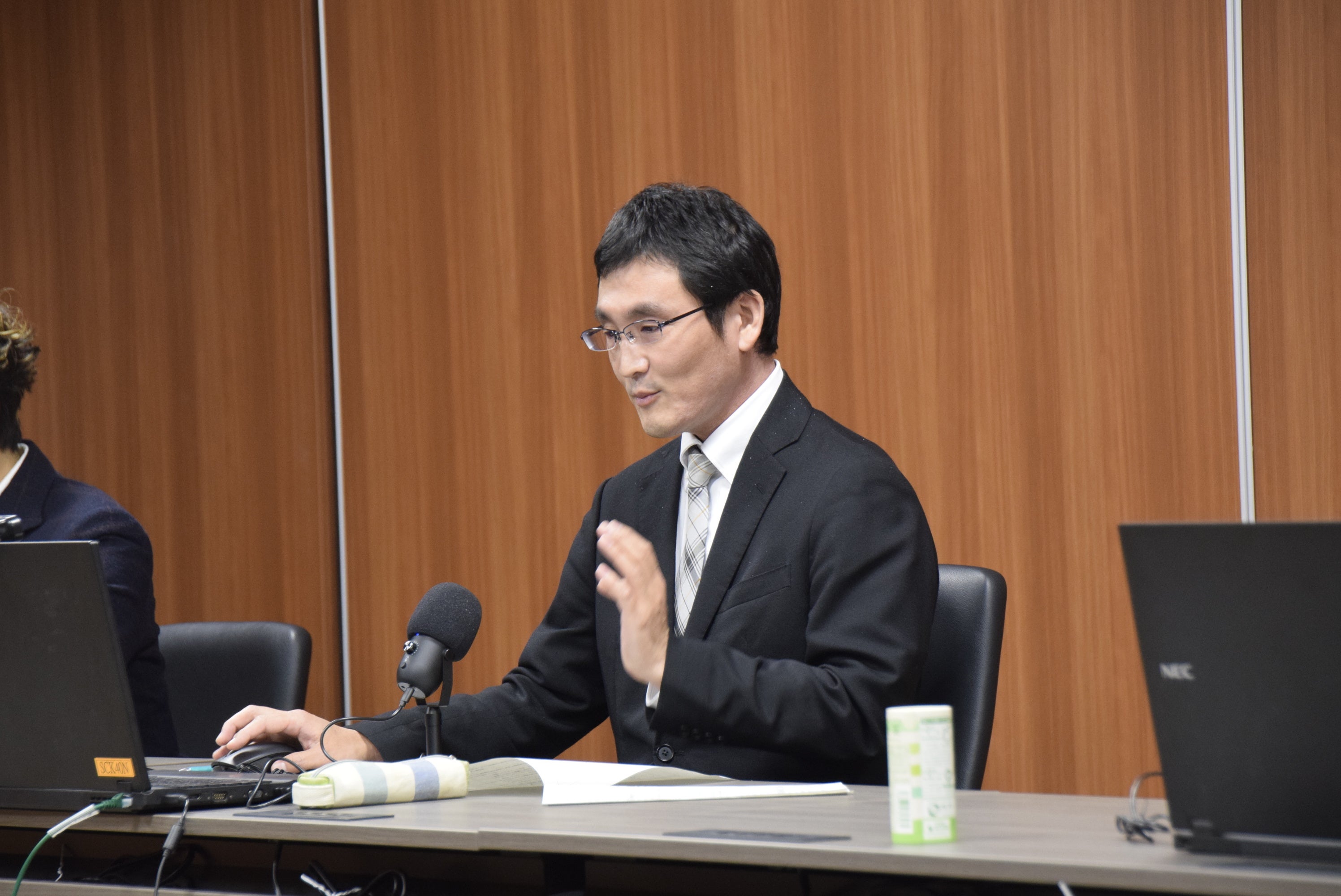 地域循環共生圏に取り組むことの意義を訴える環境省佐々木地域循環共生圏推進室長