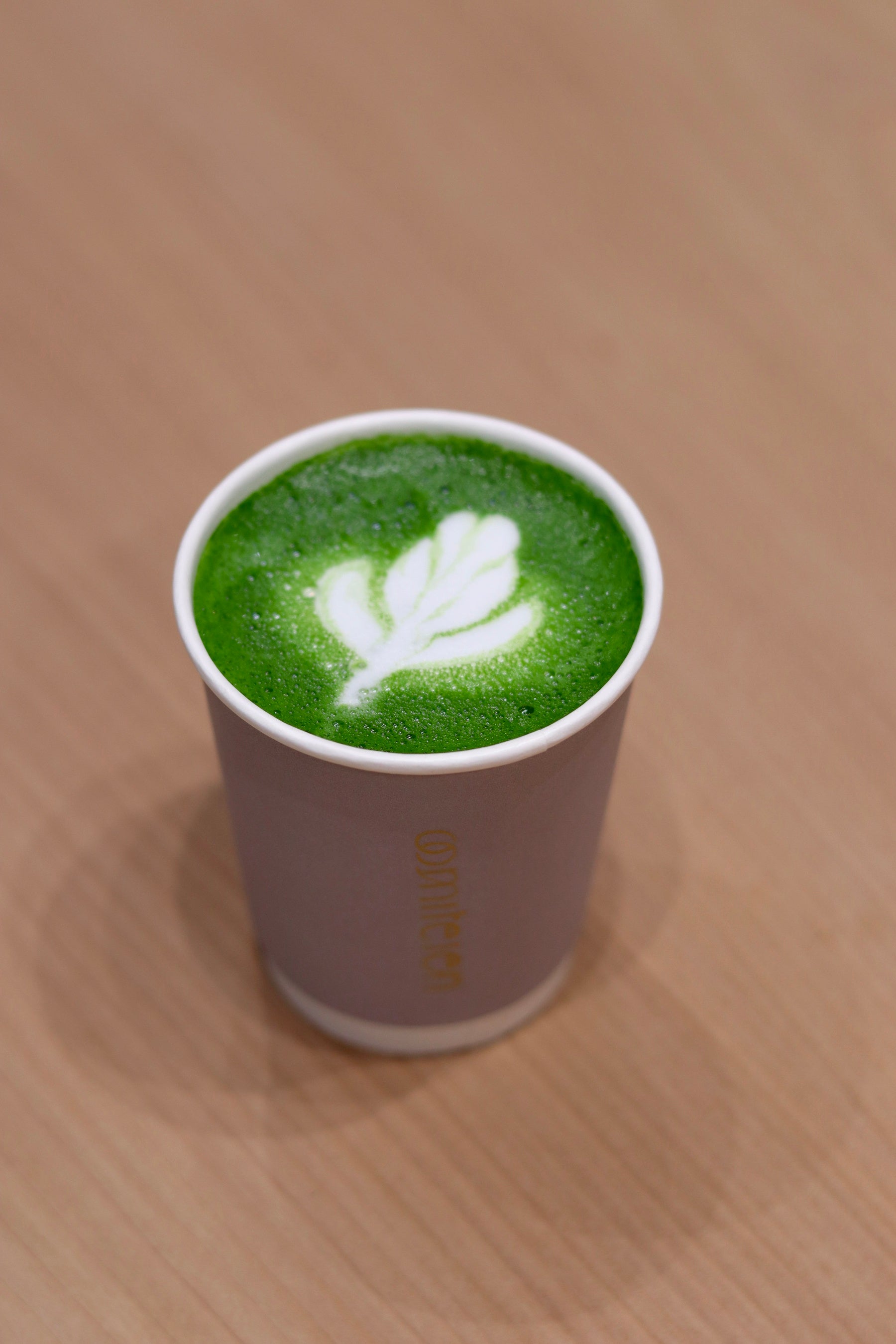 近江綴園 庭師が点てる珈琲とお茶 抹茶ラテ