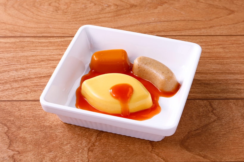 トマトソースオムレツ