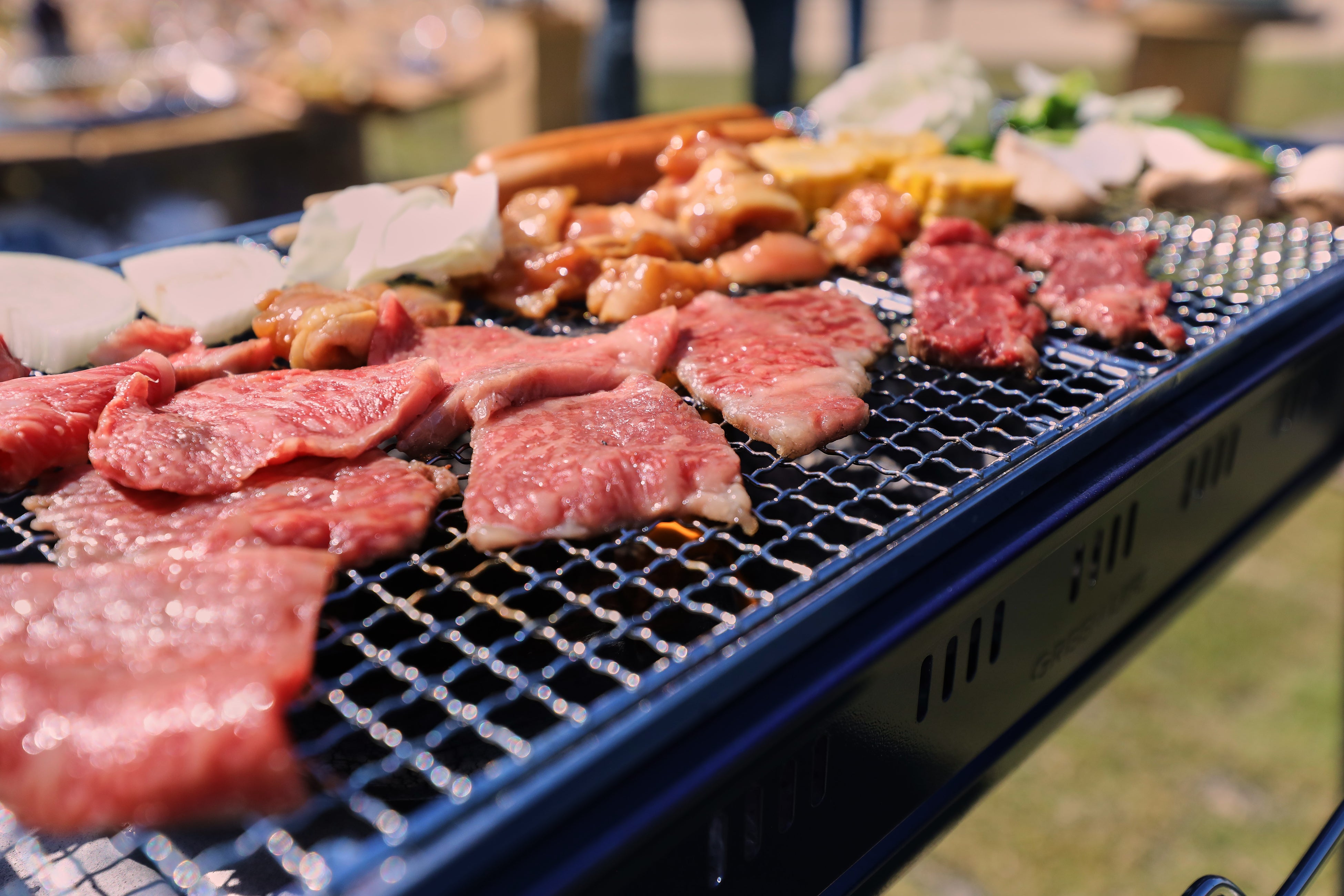 BBQ用の食材・備品はすべて揃っていて、手ぶらでBBQが楽しめます！RVパーク内でもBBQは楽しめます！ ※食材・備品はオプションにてご用意しております。