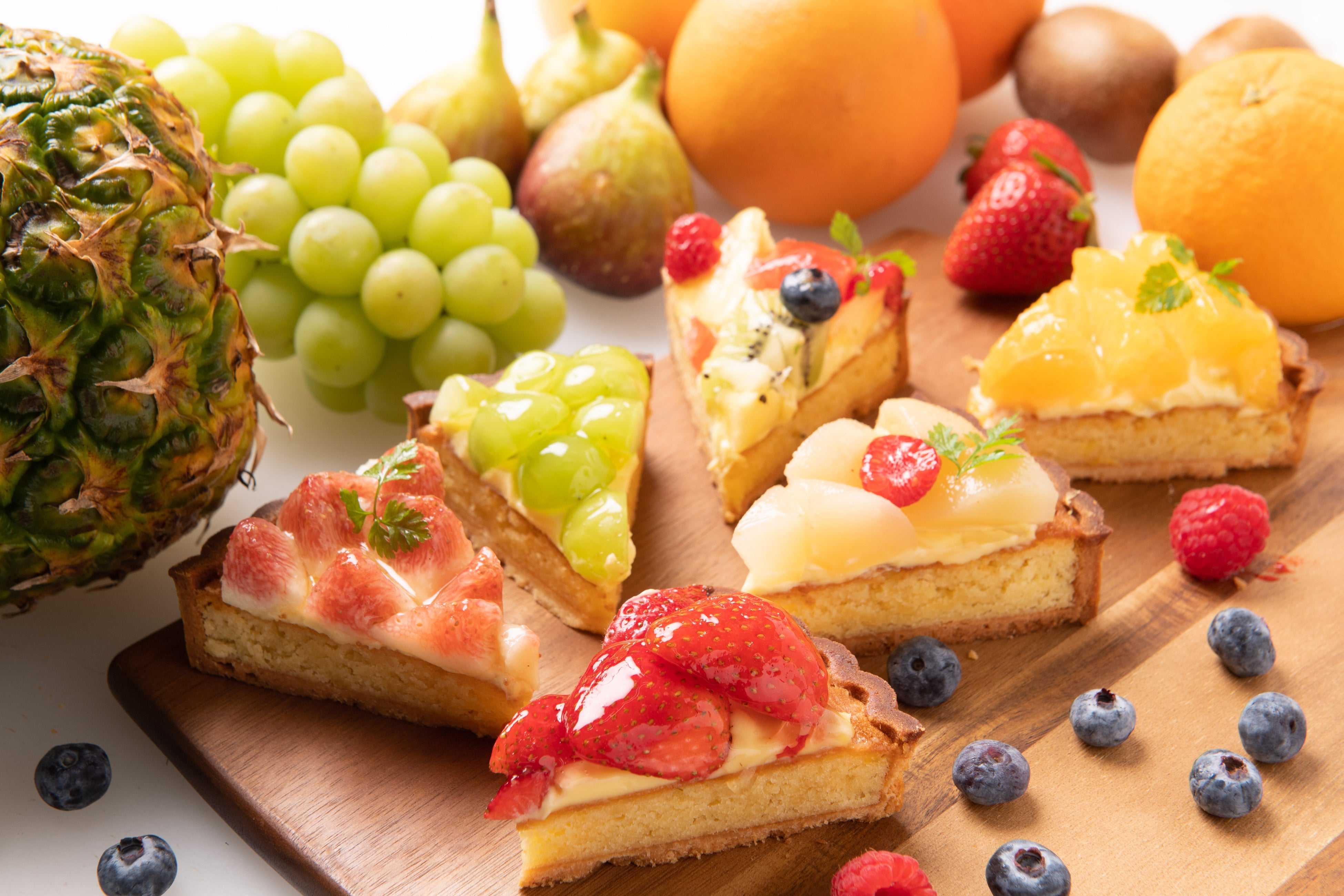 人気タルトなど