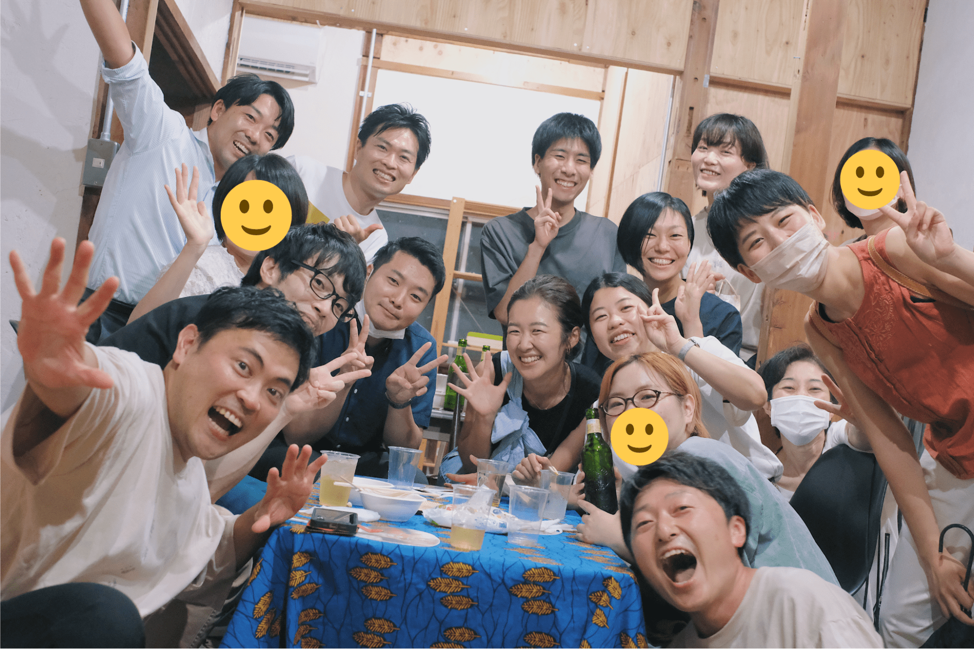 「無職」が集まって飲めるお店「無職酒場」 の様子