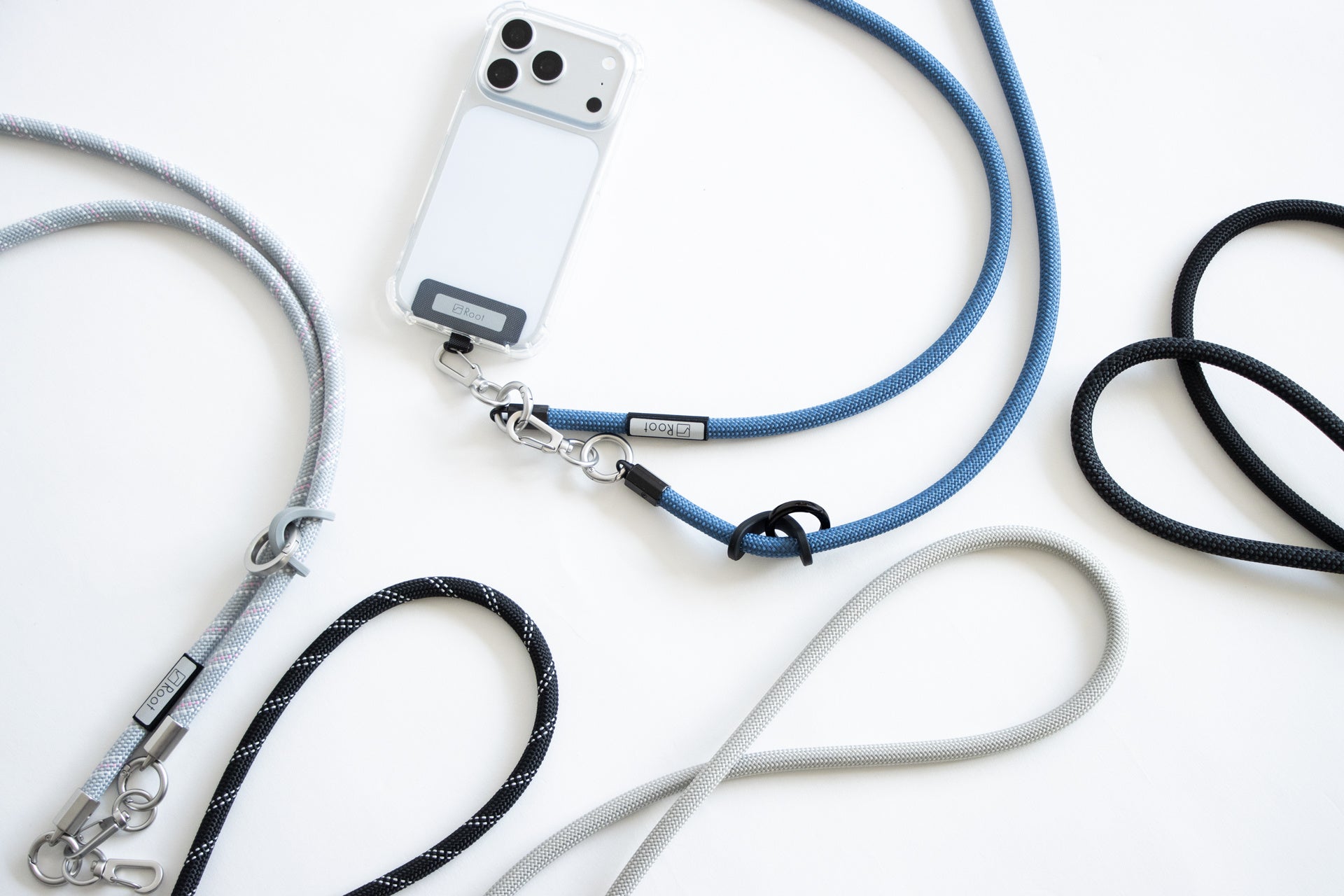 便利だけど、肩が疲れる。日常の小さな不快感から生まれたRootのスマホショルダー「NODI」新発売！