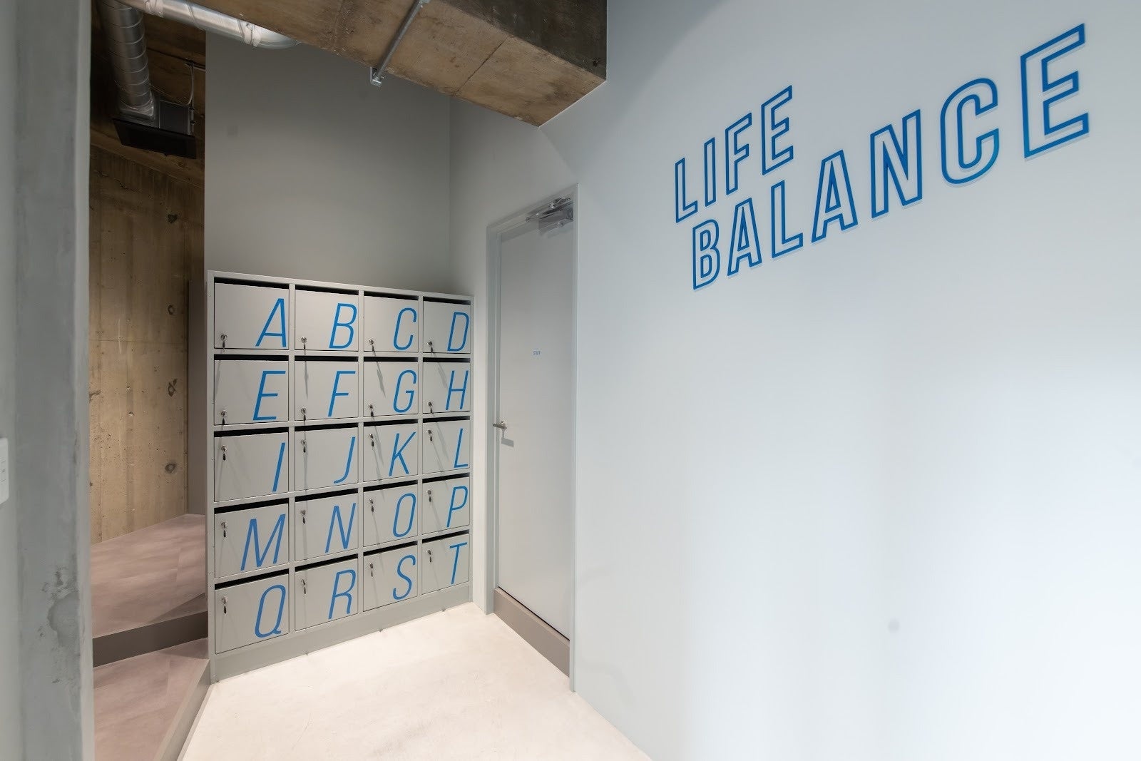 エントランススペース