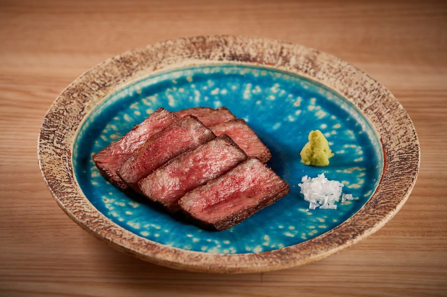 究極八重山郷里牛　究極のクリスピー焼き