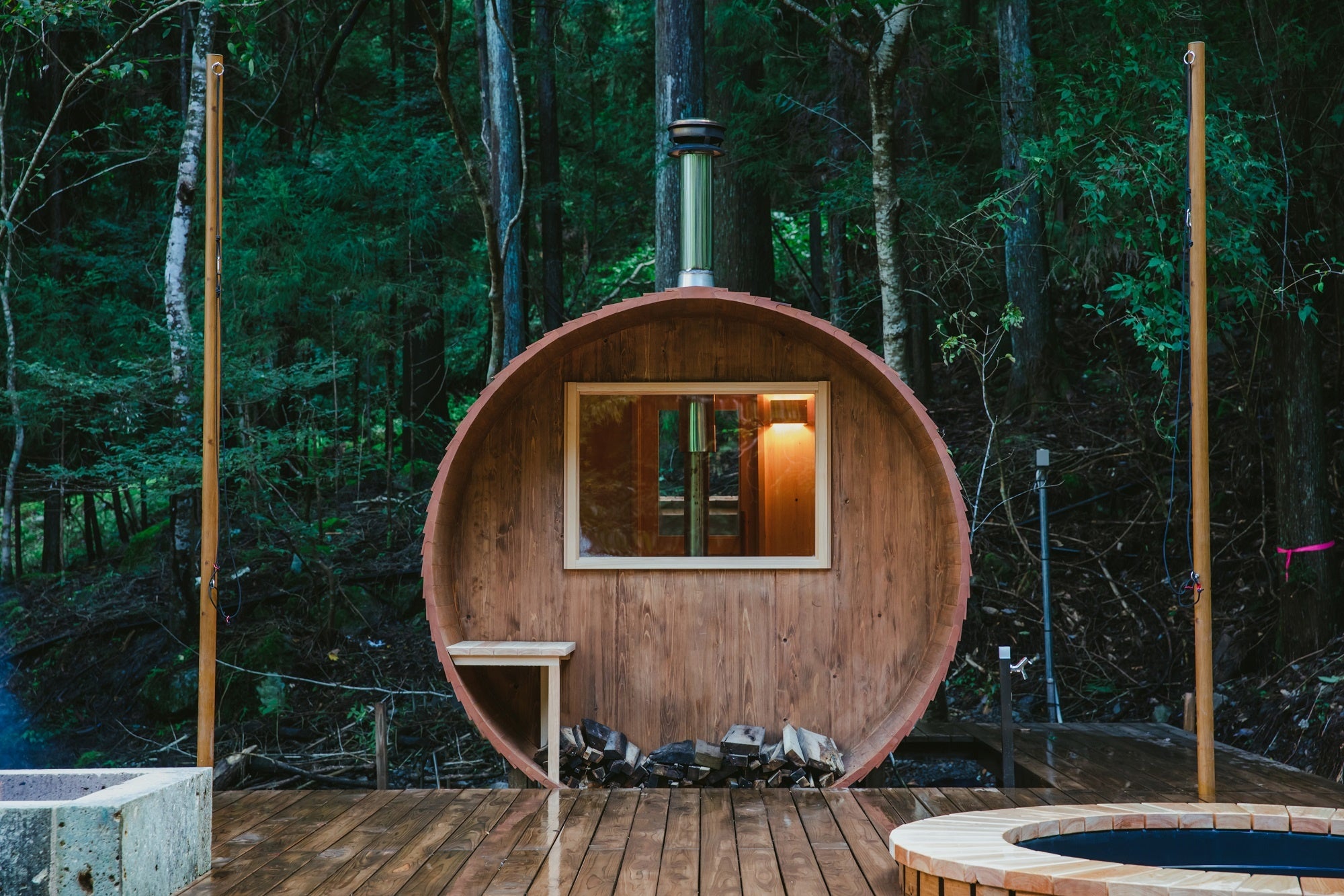 箕輪厚介氏プロデュース「サウナランド」とバレルサウナ製造