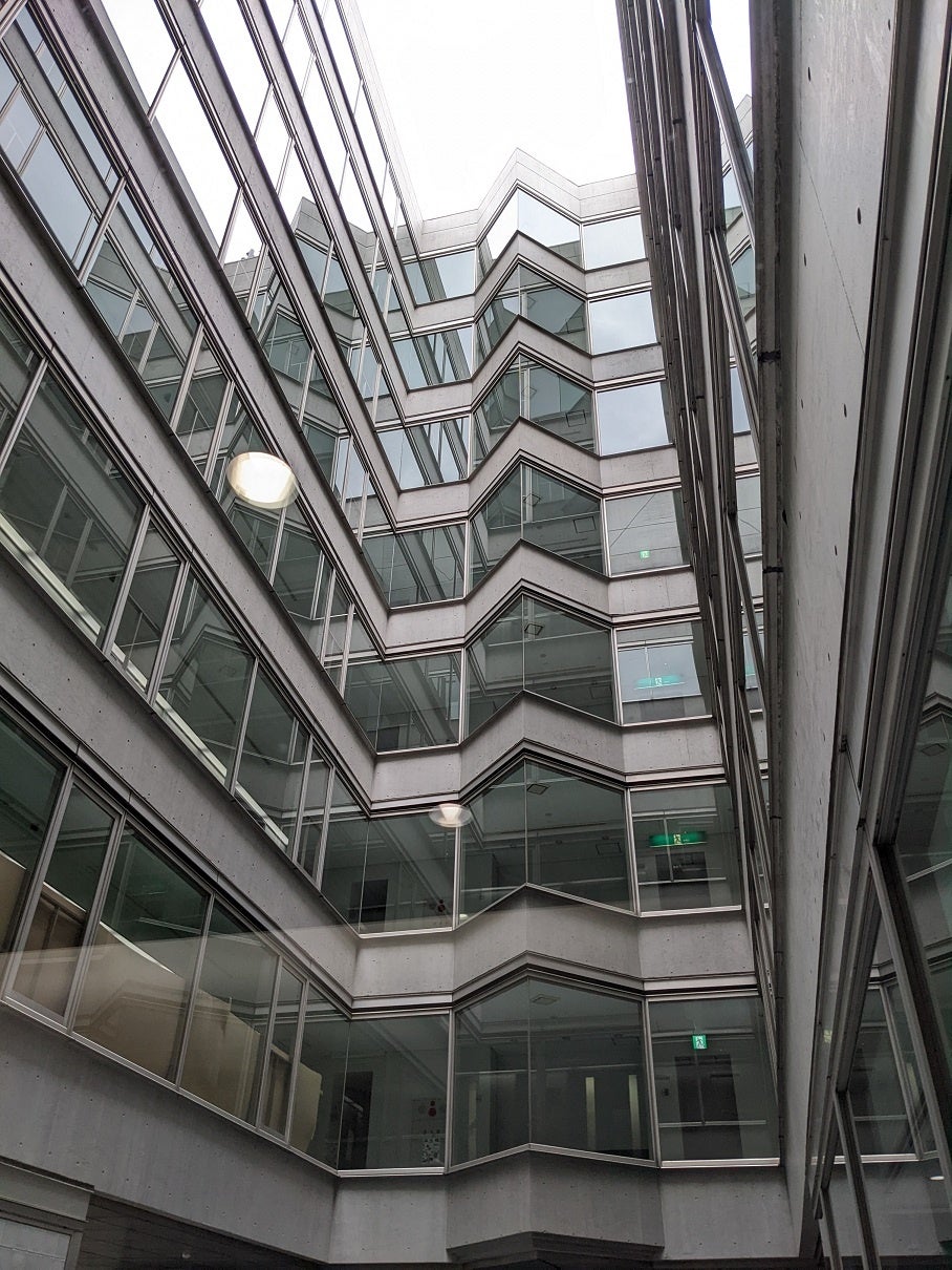 三宅ビル外観２