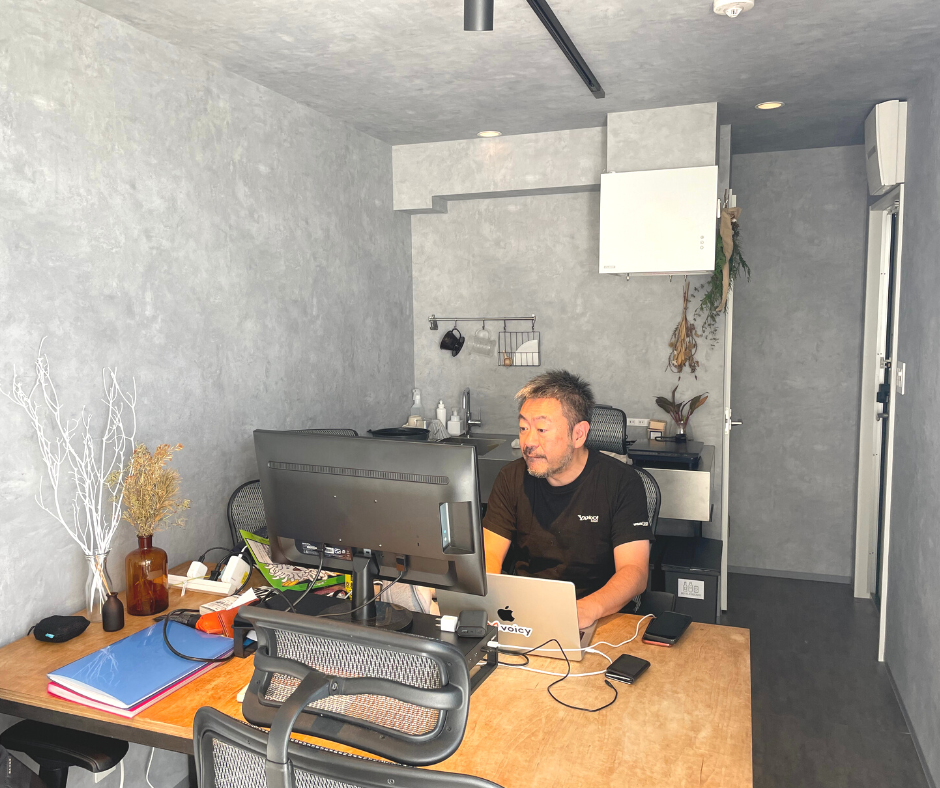 ダイニング棟をオフィススペースとして活用