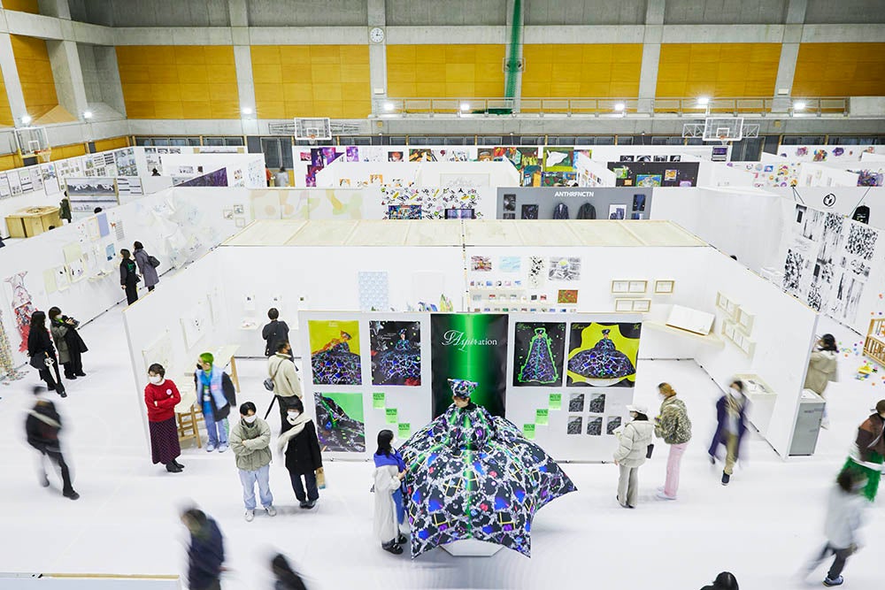 広大なキャンパスで約1000名の作品展示!京都精華大学展2024 -卒業・修了発表展- 広大なキャンパスで約1000名の作品展示!京都精華大学展2024 -卒業・修了発表展-