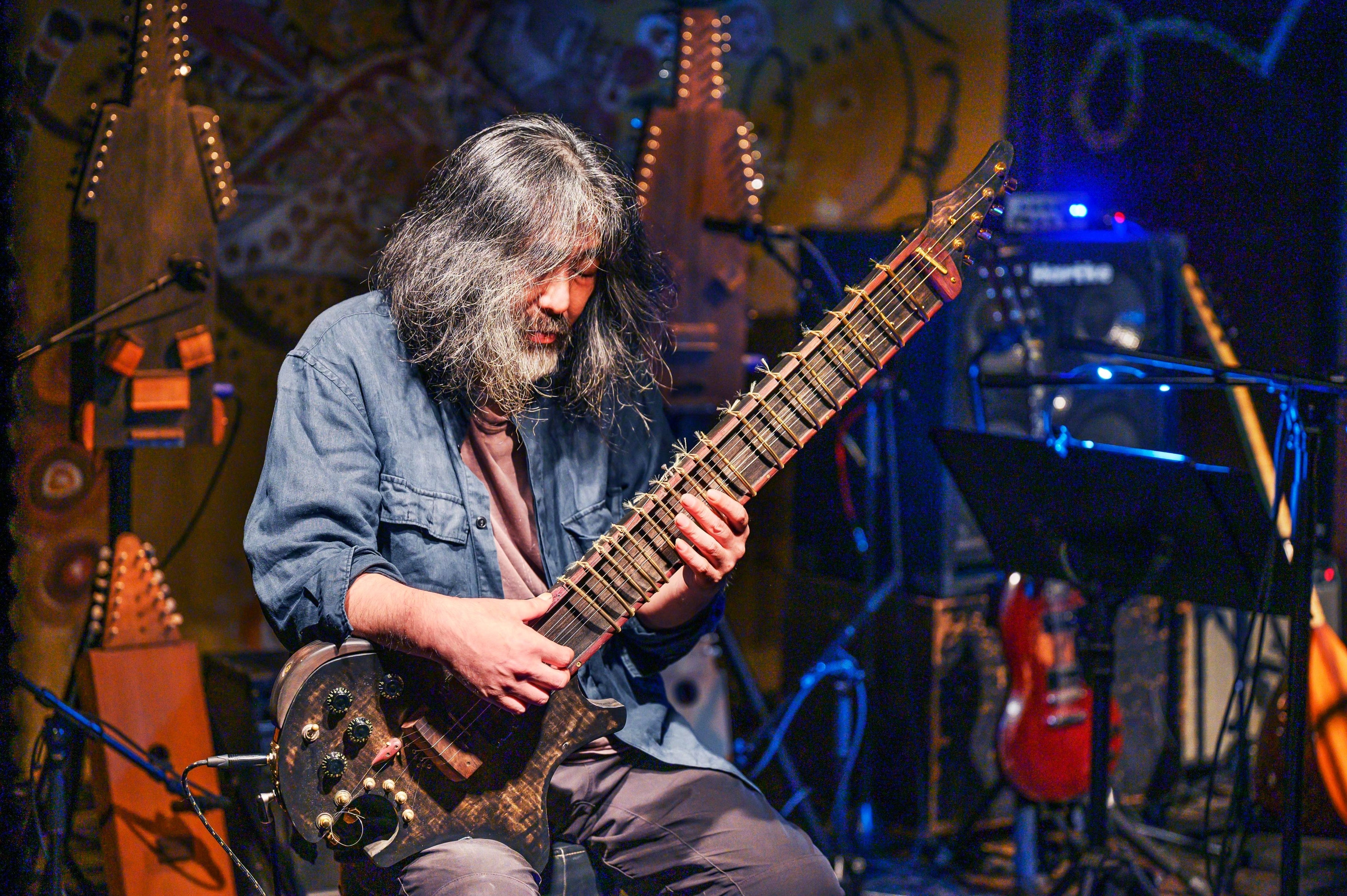 ヨシダダイキチ