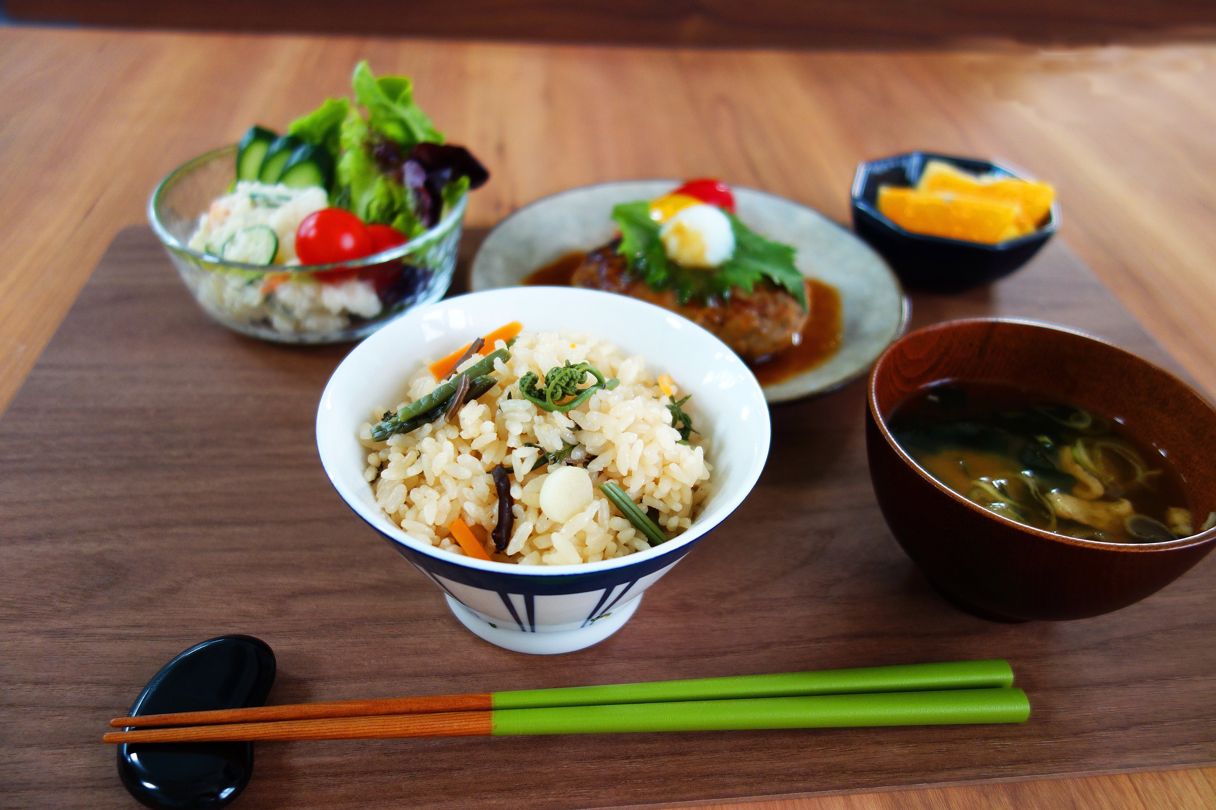 山菜釜めし（上巻より）