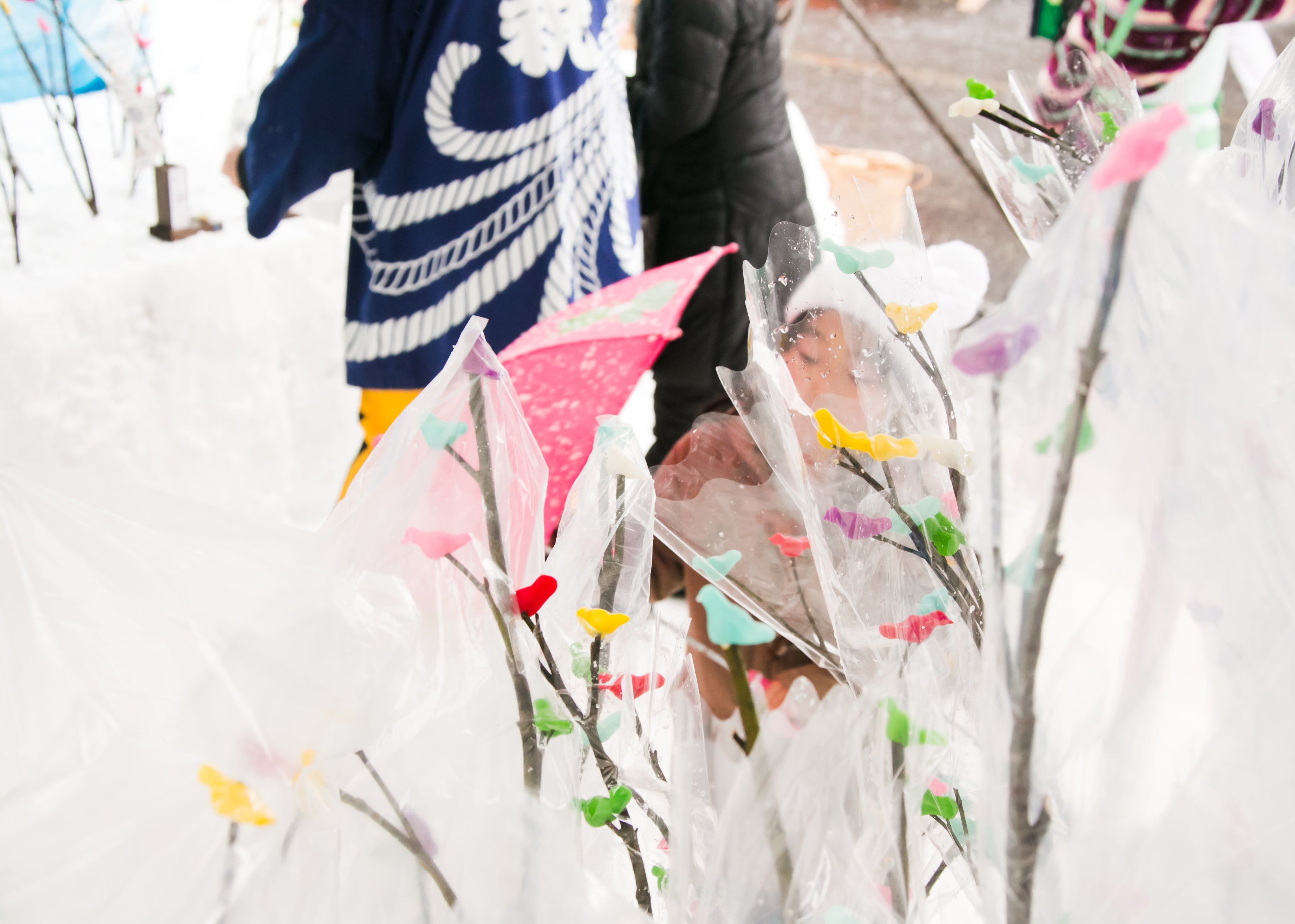 ハト飾り市（伝統工芸品）