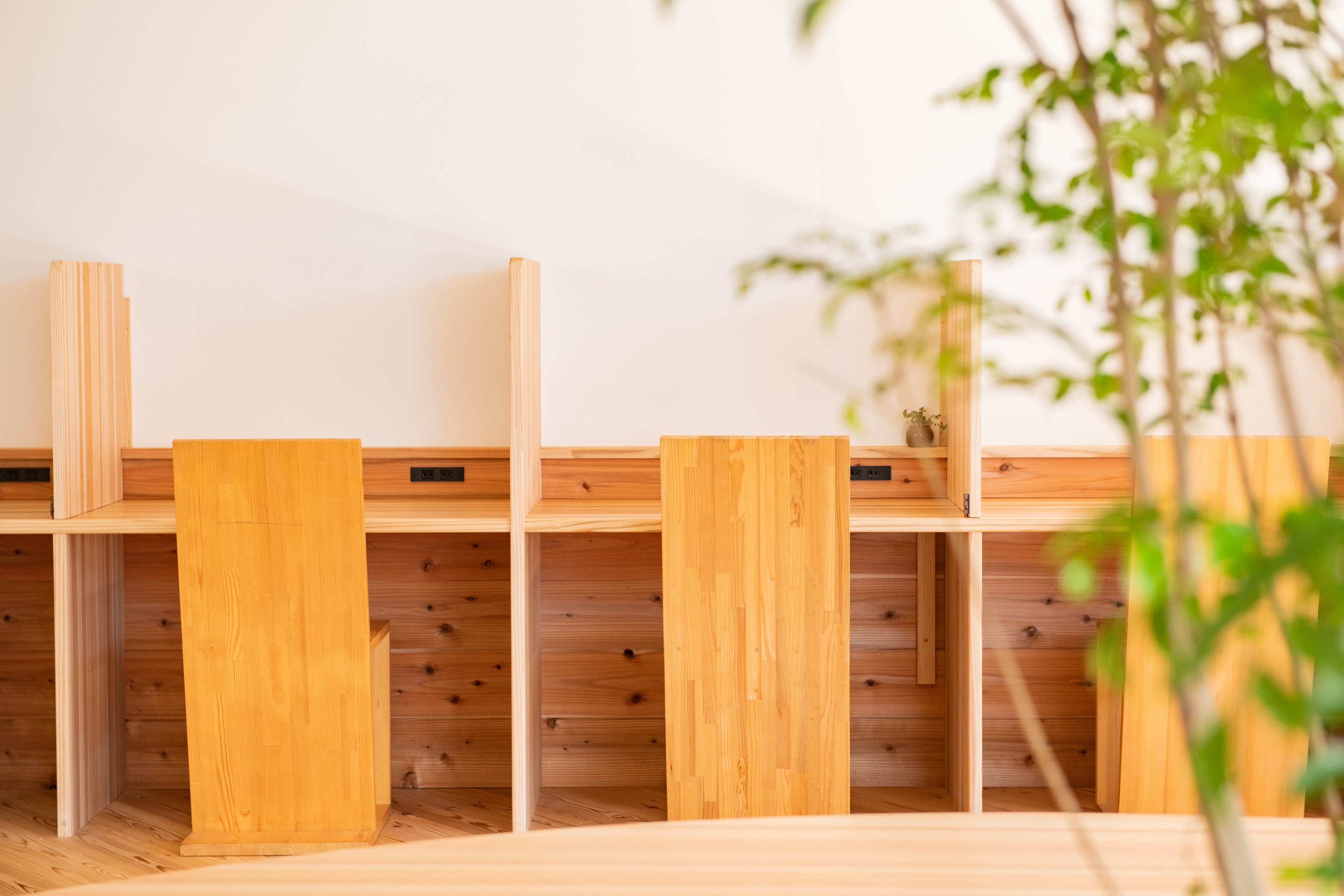 共有スペース（半個室席）