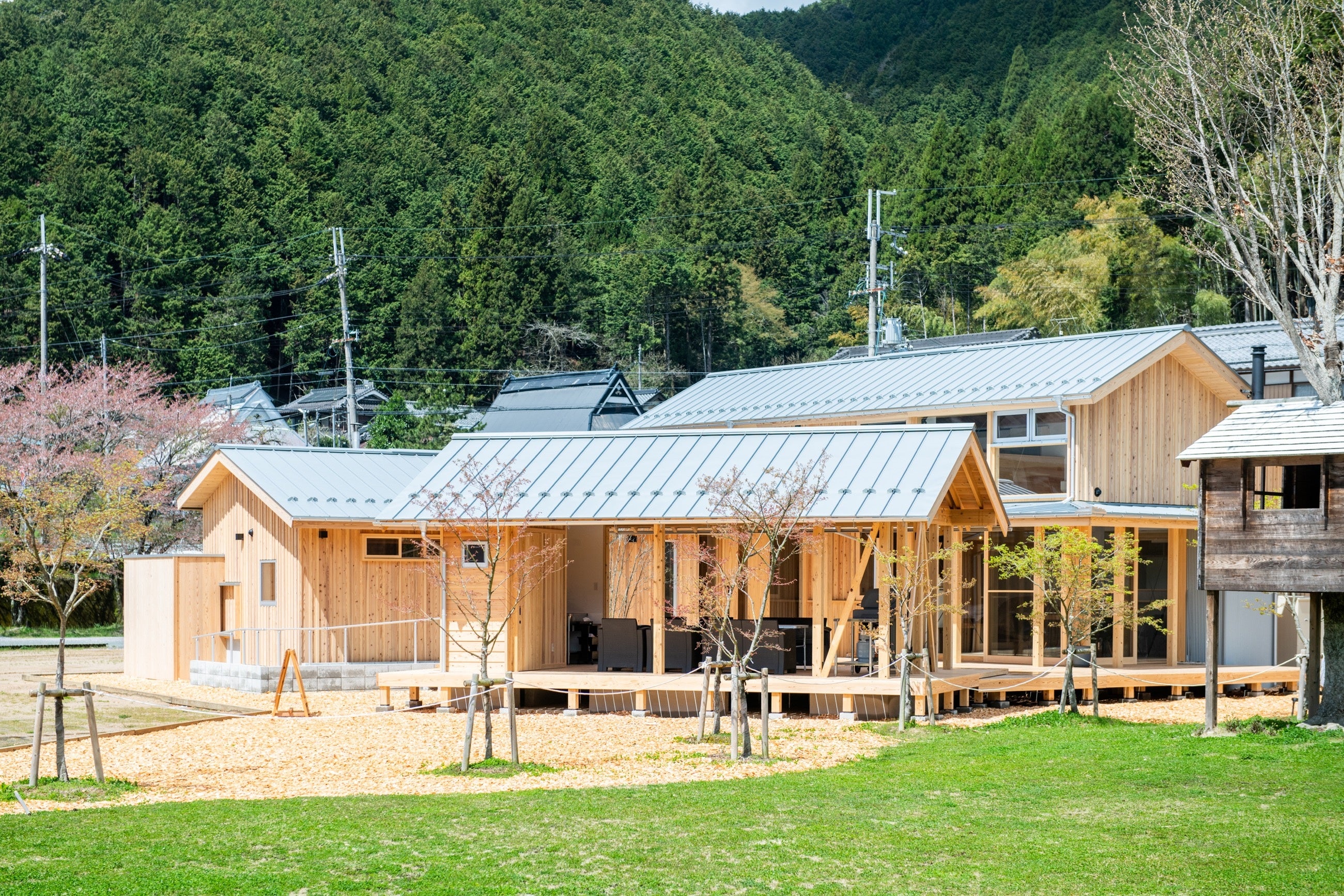 森の情報発信基地』に新たなサービスが誕生。1日1組限定。木を楽しむ一