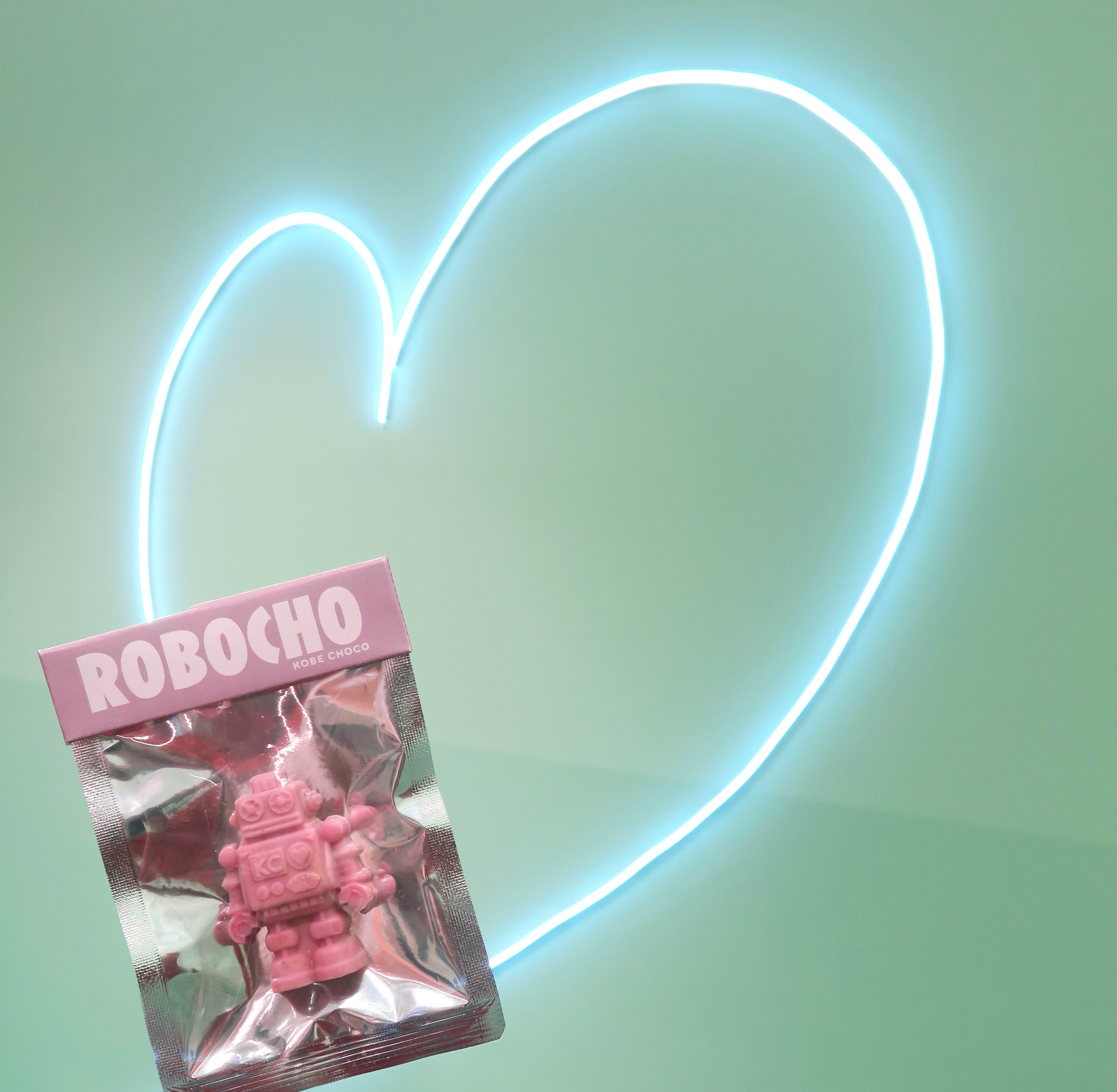 【ロボチョ　ストロベリーピスタチオ】 297円（税込）1個