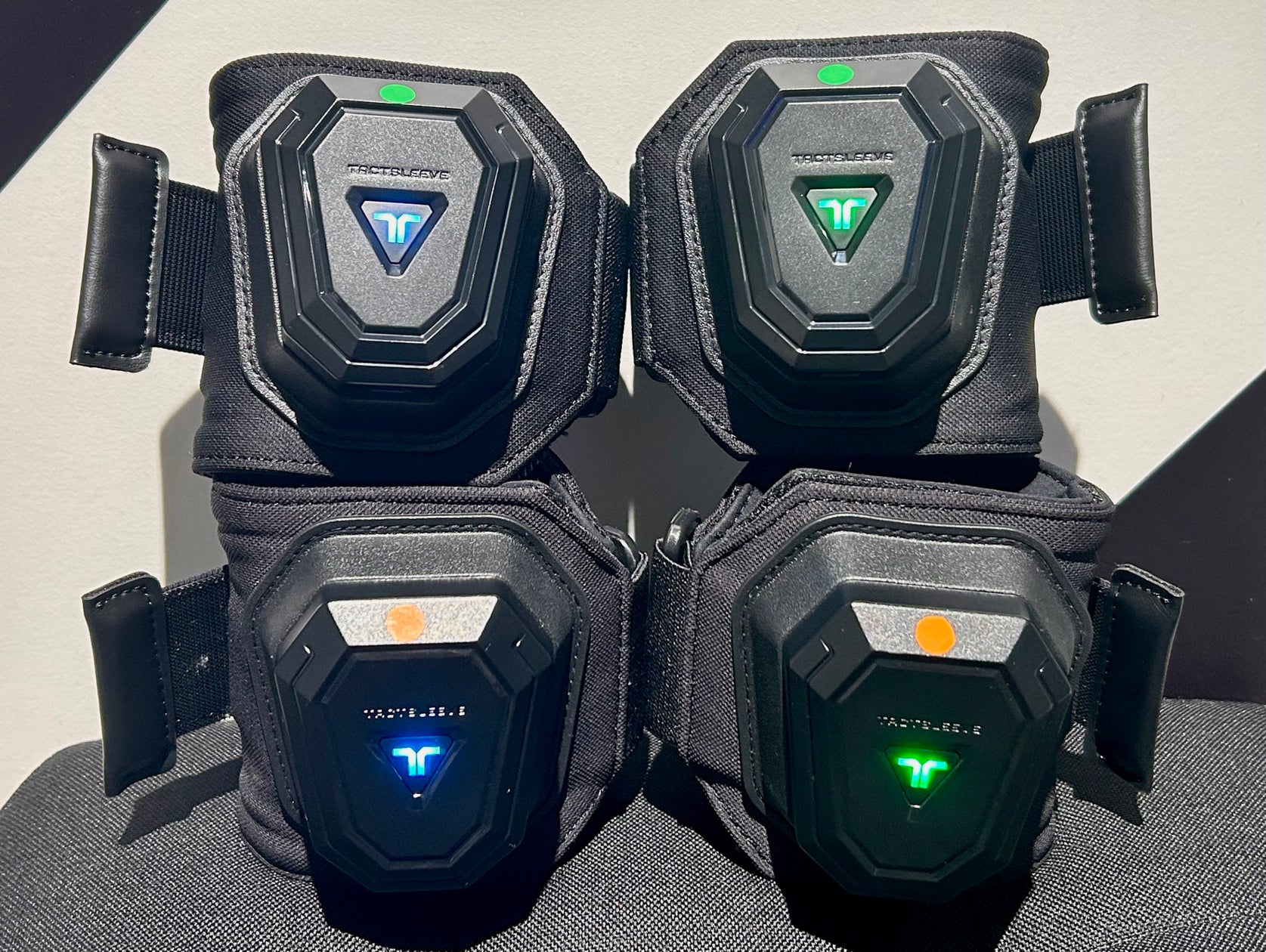 【福岡】腕で衝撃体感!XRアトラクション『マジックガーディアンズ』で没入体験進化! 【福岡】腕で衝撃体感!XRアトラクション『マジックガーディアンズ』で没入体験進化!