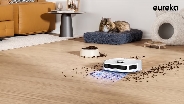 完全自動化のロボット掃除機新製品「Eureka J12 Ultra」、日本市場に 完全自動化のロボット掃除機新製品「Eureka J12 Ultra」、日本市場に