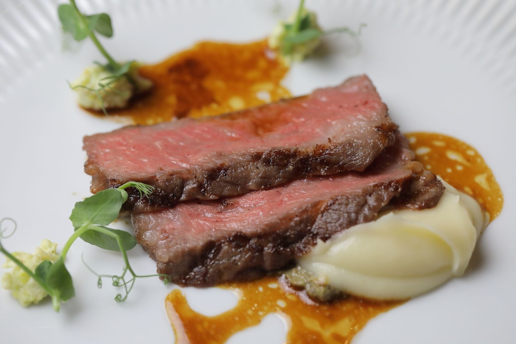 2Fレストラン_シグネチャーコースメイン料理