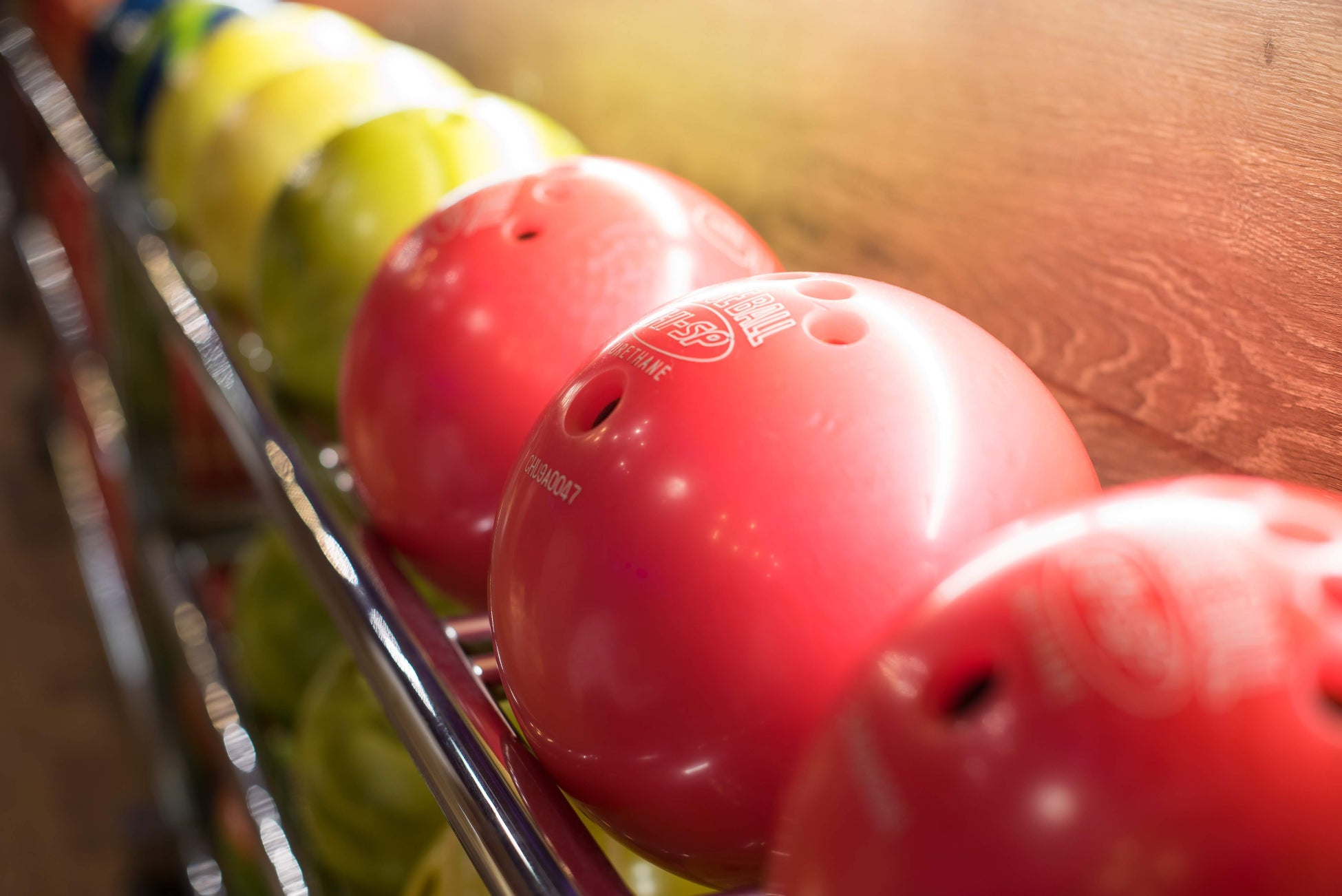 新春の初あそびは家族揃って、四国最大のエンターテイメント複合施設・キスケKITの「初投げボウリング」に行こう!豪華景品GETのチャンスとフォロー&リポストキャンペーンも開催!【愛媛県 松山市】 新春の初あそびは家族揃って、四国最大のエンターテイメント複合施設・キスケKITの「初投げボウリング」に行こう!豪華景品GETのチャンスとフォロー&リポストキャンペーンも開催!【愛媛県 松山市】