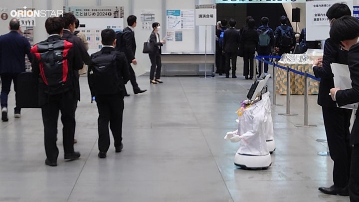 OrionStar RoboticsのAIサービスロボット、第121回日本内科学会総会・講演会に選ばれ、科学技術の魅力を披露 Orion(00)