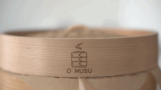 料理のお悩みはこれで解決。”本格せいろ蒸し料理”が楽しめる電気蒸し器 料理のお悩みはこれで解決。”本格せいろ蒸し料理”が楽しめる電気蒸し器