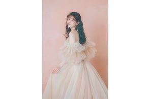 吉川ひなのさんプロデュースドレスブランド「alohina moe」新作 吉川ひなのさんプロデュースドレスブランド「alohina moe」新作