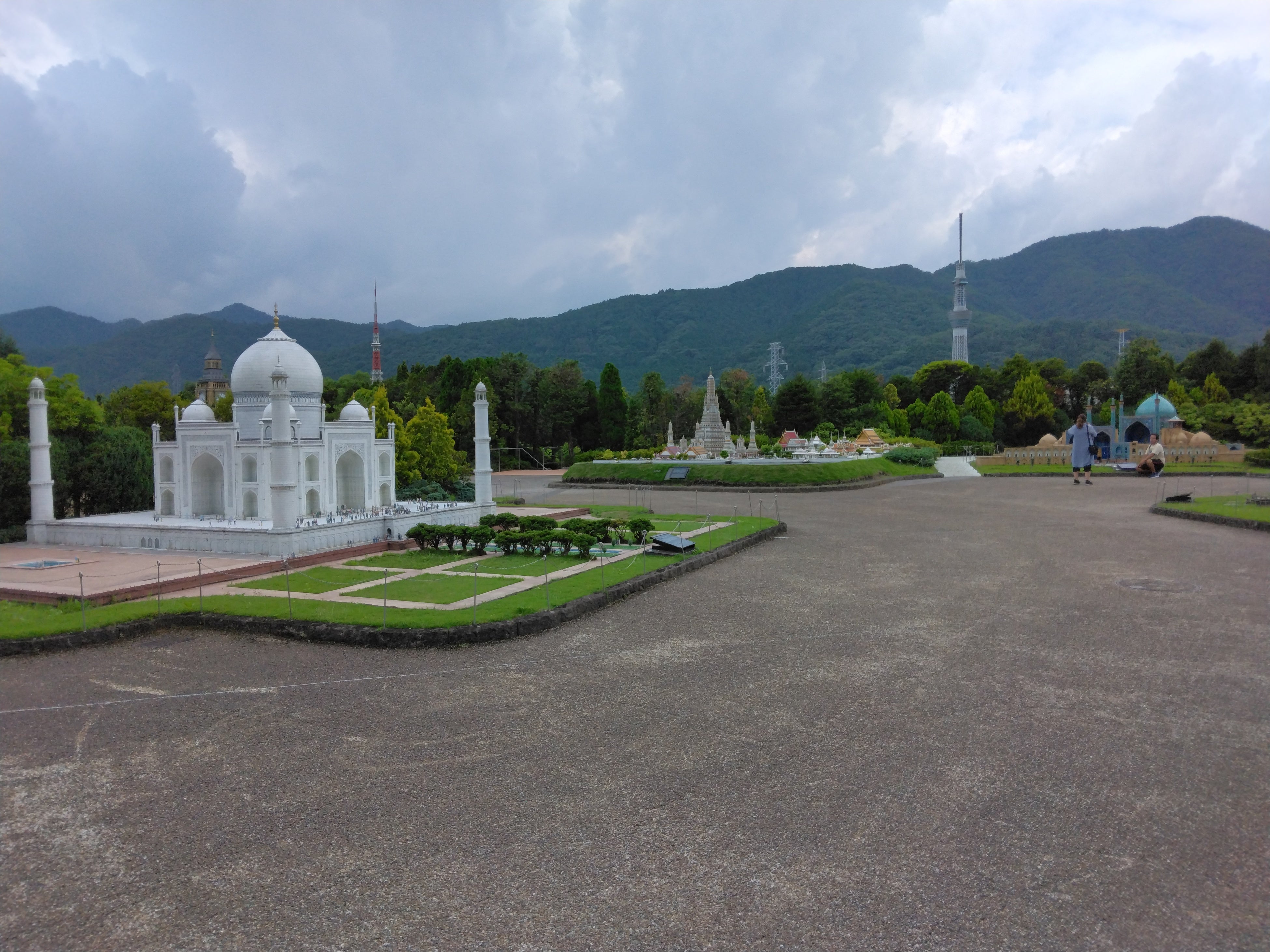 ①アジアゾーン（タージ・マハル付近）