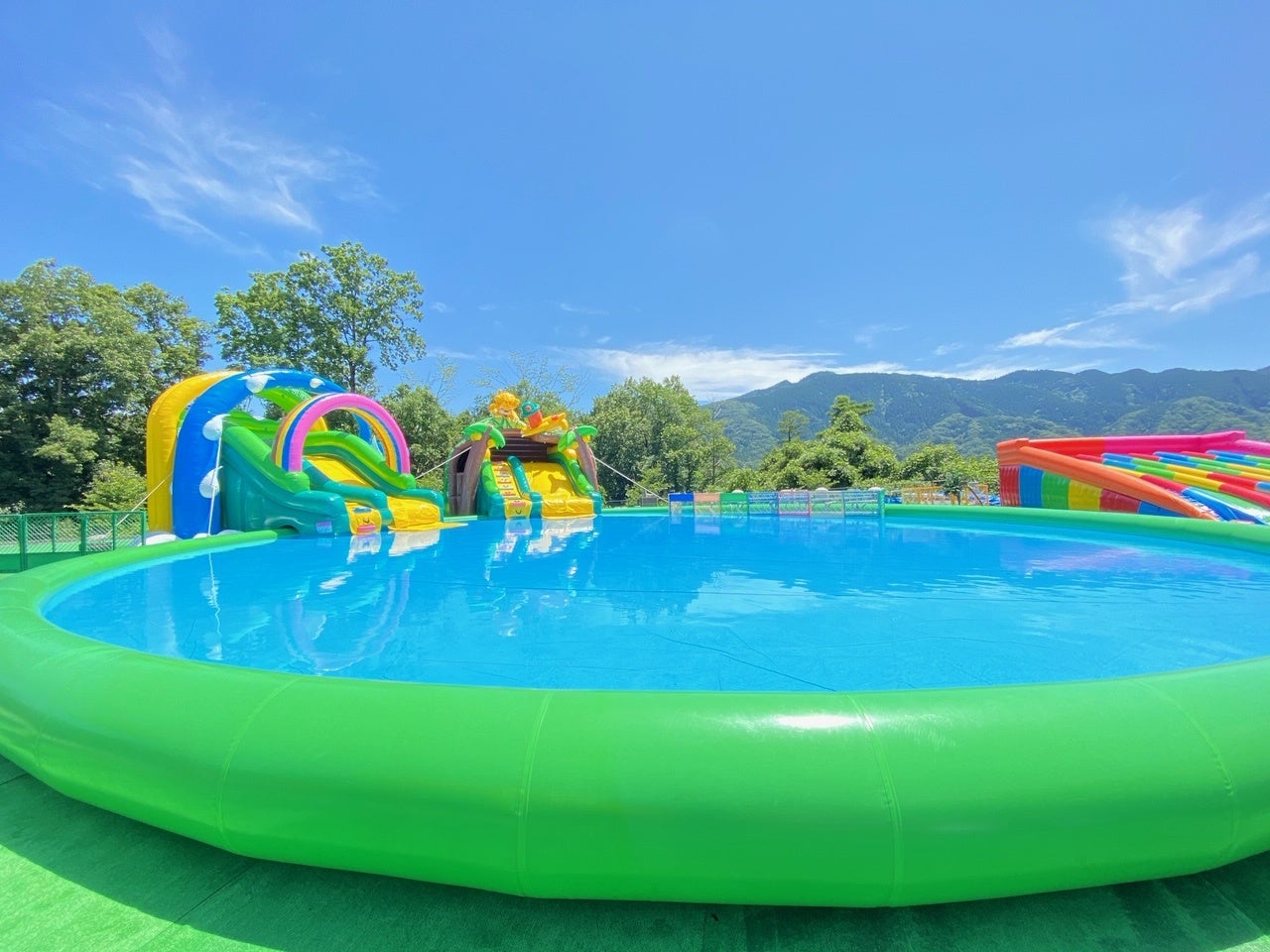 スライダープール