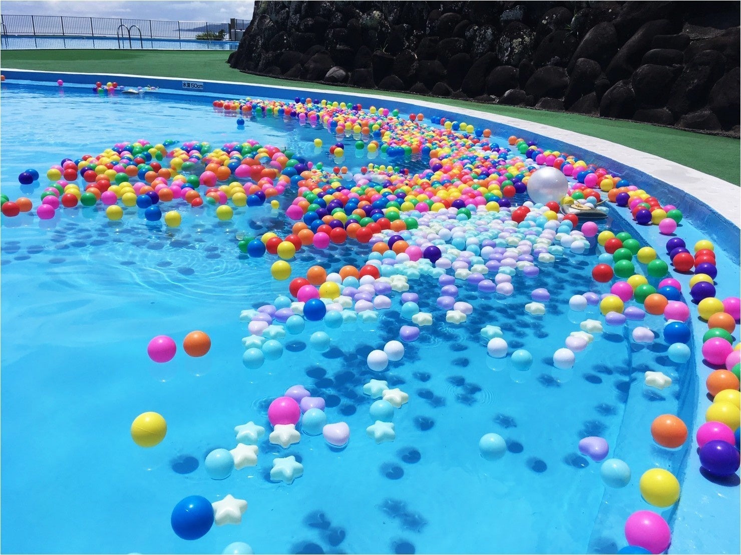 PICA初島「初島 RAINBOW SUMMER 2022」7/30(土)～8/31(水)開催