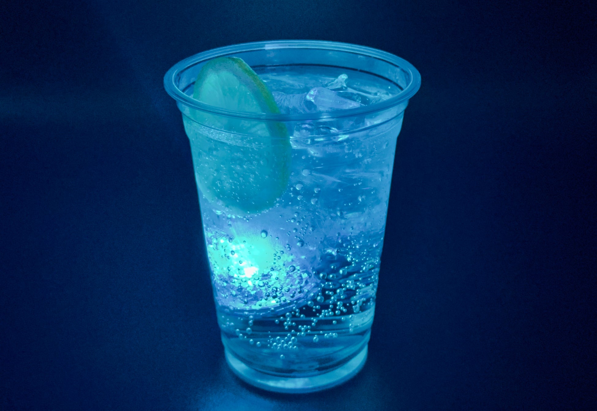 ノンアルコールイルミネーションドリンク3種(モヒート/ジンライム/ピンクグレープフルーツ)各600円