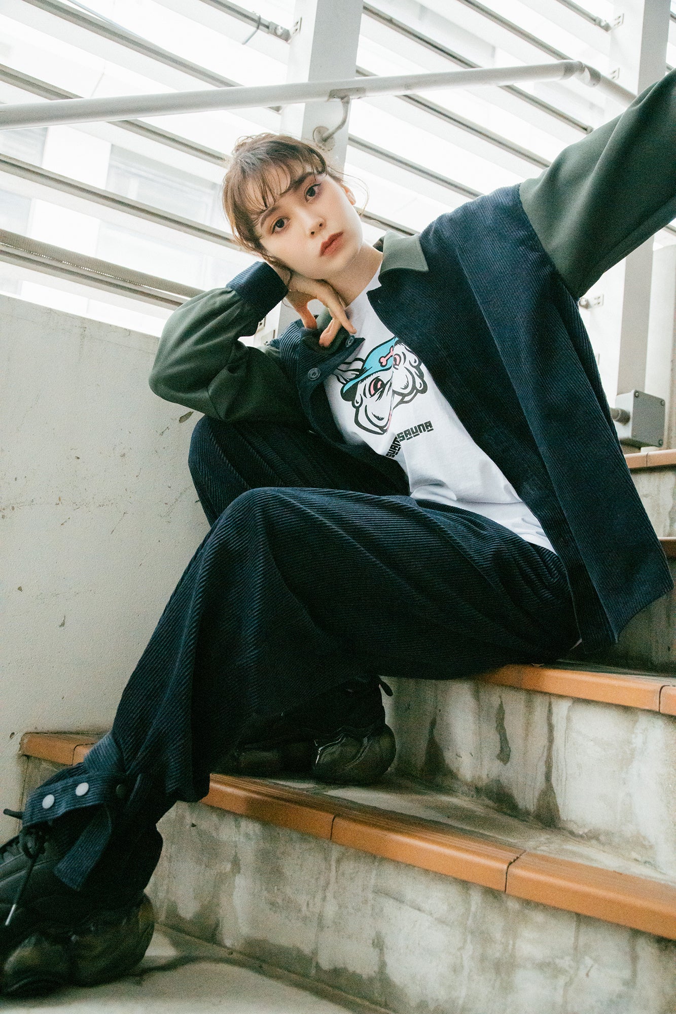 Corduroy shirt jacket：18,150円（税込）