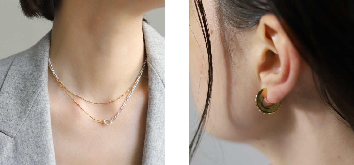 ウーベンネックレスMIX ¥25,300             フラットサークルピアスGD -S- ¥15,400