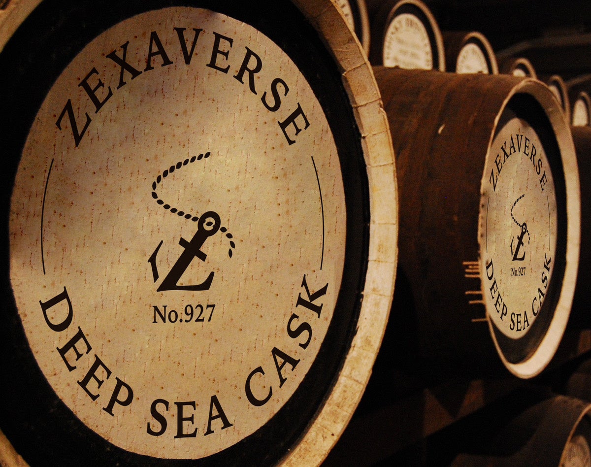 (水深約2,000mで熟成させた「Deep Sea Cask」)