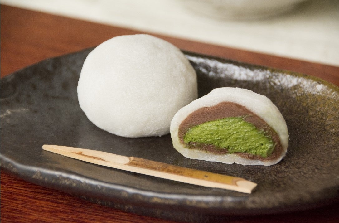 森永製菓との共同開発商品「エンゼルのほっぺ」