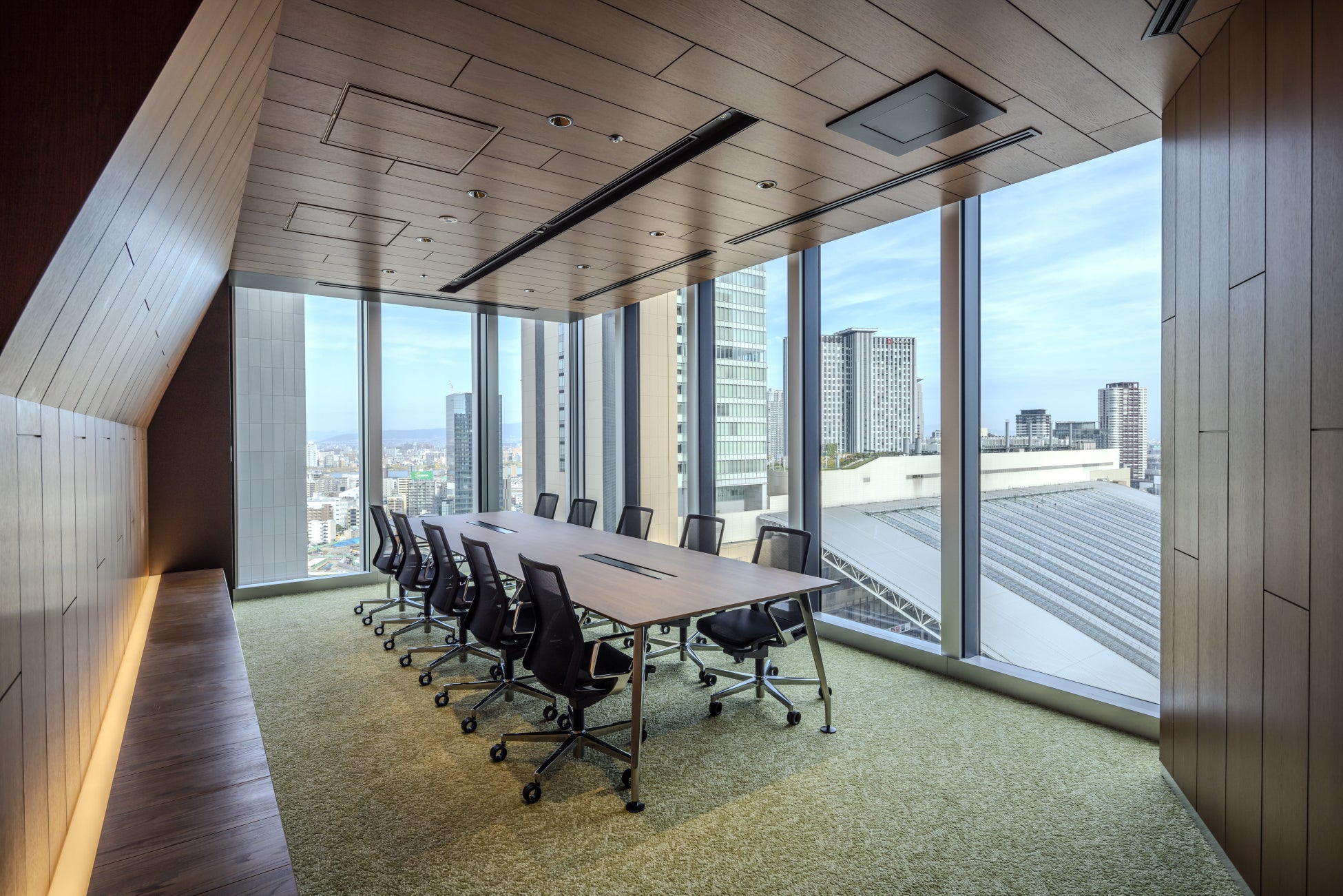 17階 教養会議室(会議室の一例)¹⁾