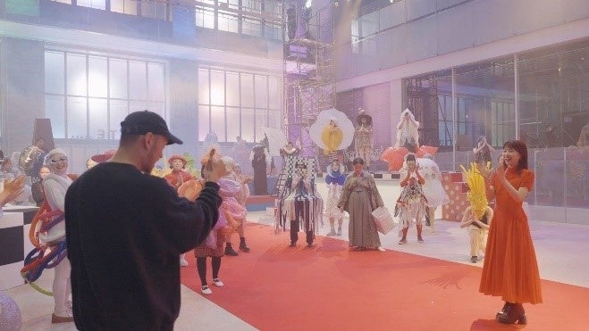 ＣＭ撮影場所「アトリウム」メイキングより